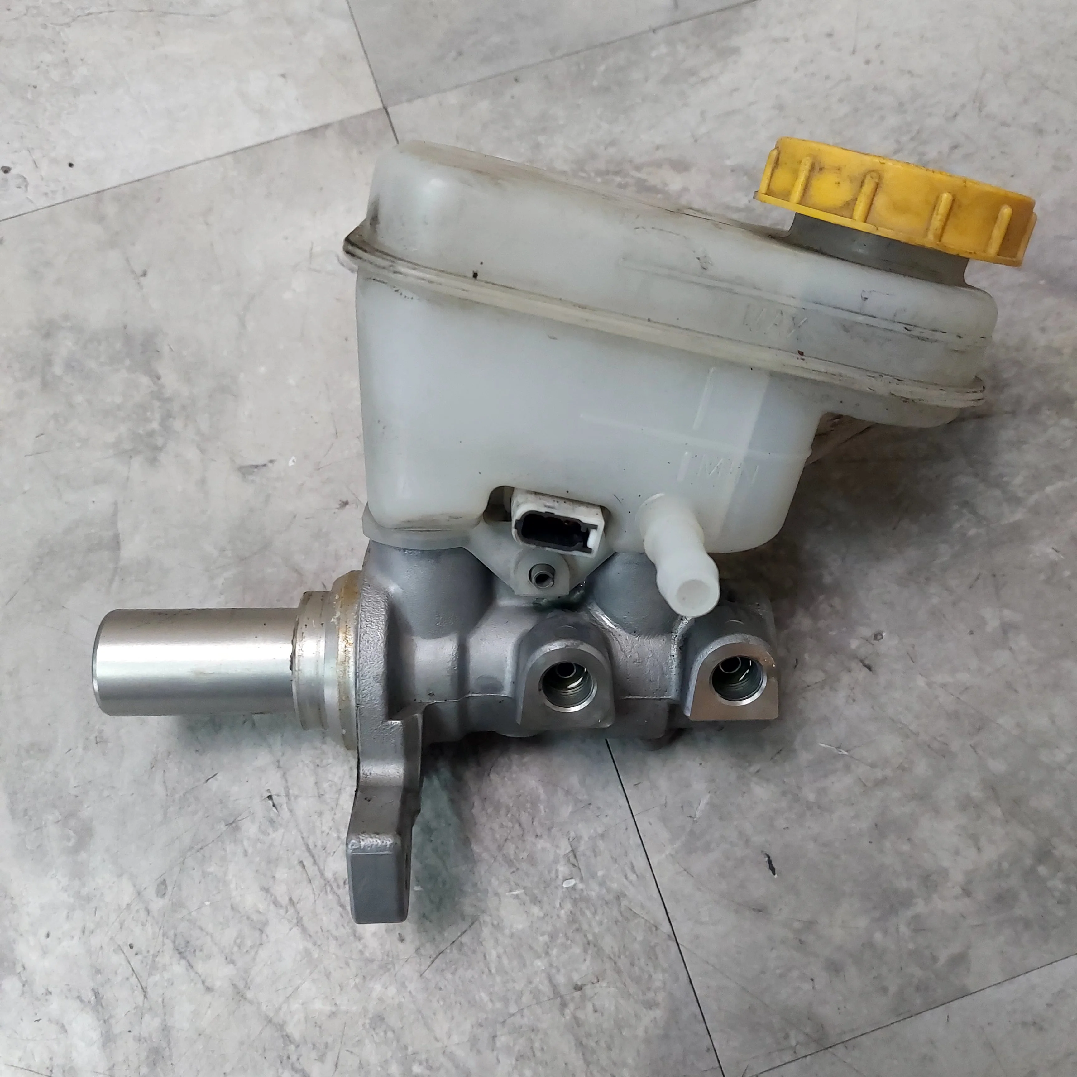 2015-2021 Subaru WRX STi OEM Brake Master Cylinder w/ Reservoir R2