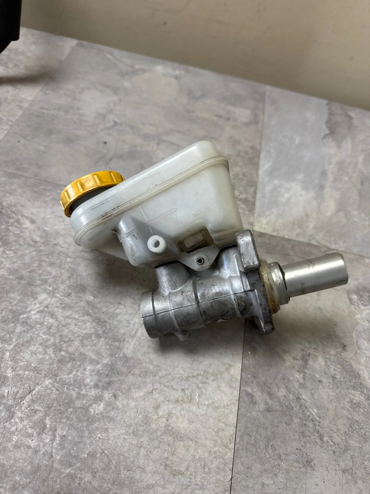 2015-2021 Subaru WRX STi OEM Brake Master Cylinder w/ Reservoir I4 - Image 2