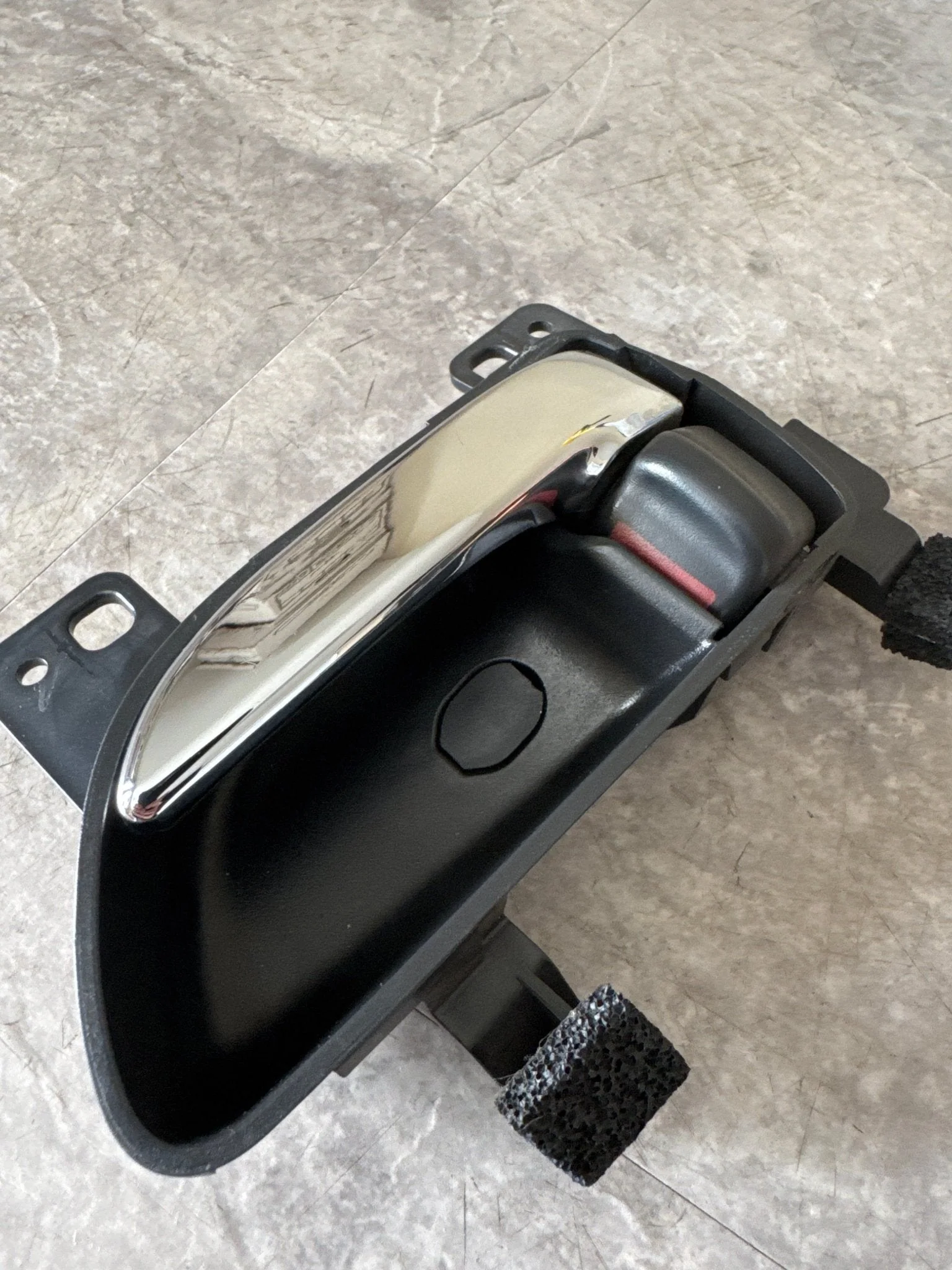 2015-2021 Subaru WRX STi OEM & Driver Door Handle Interior LH J3 - Image 3