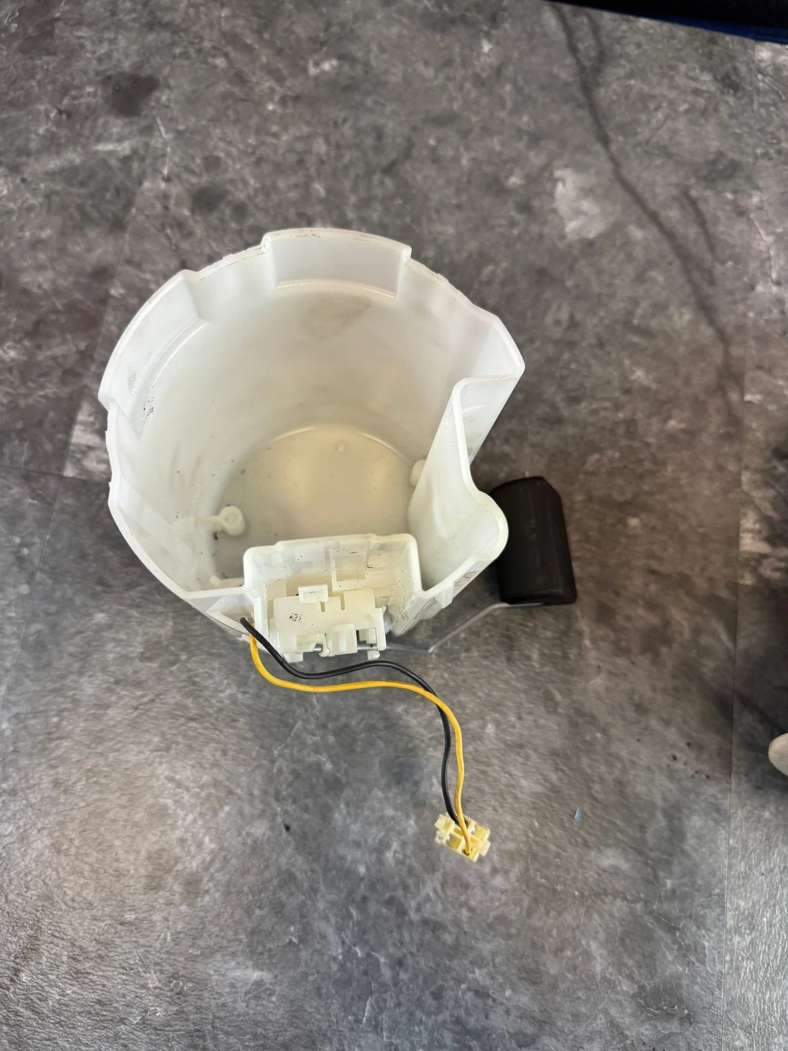 2015-2021 Subaru WRX STi OEM Fuel Hanger NO Pump Fuel Pump Assembly I2 - Image 3