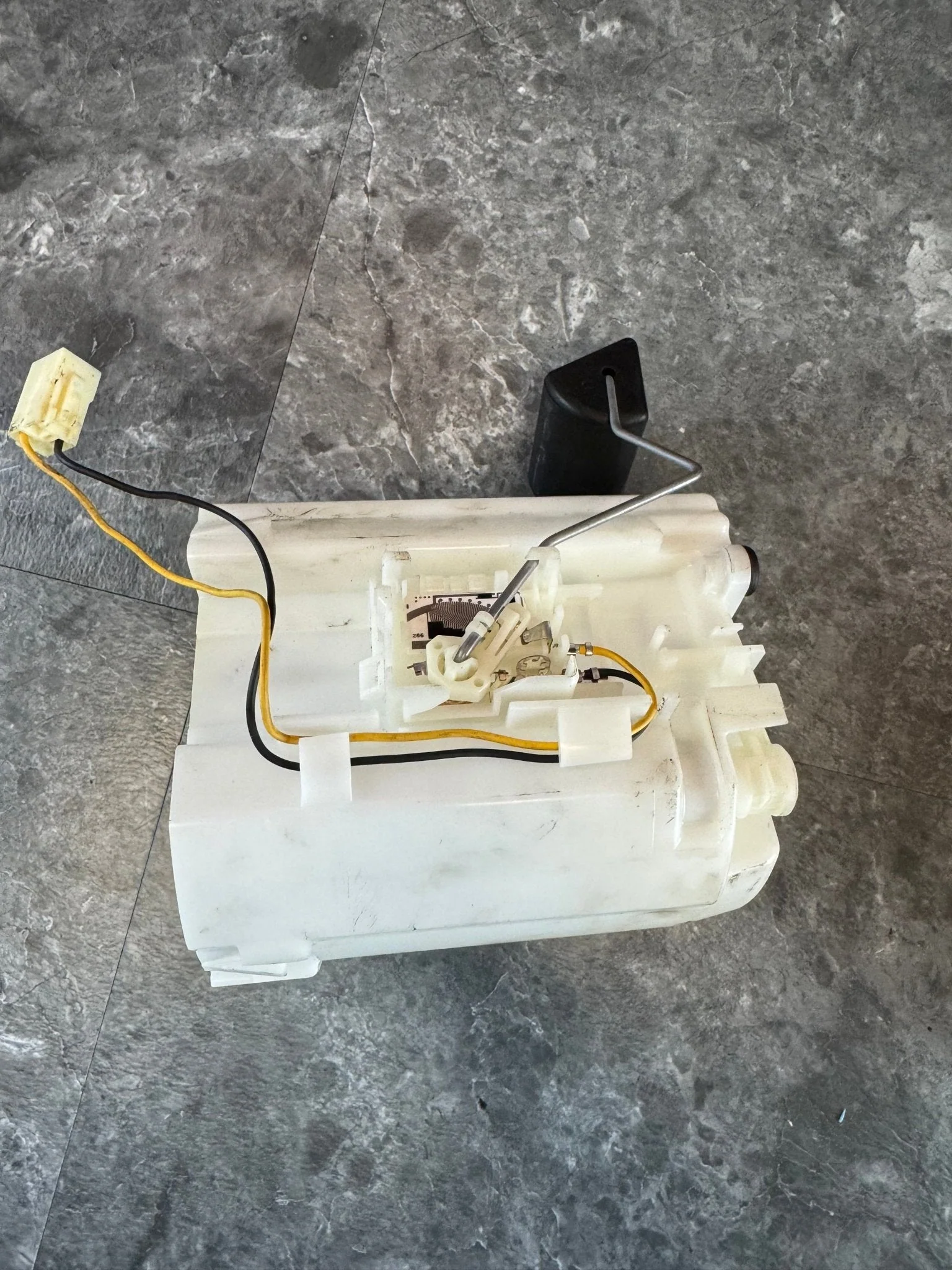 2015-2021 Subaru WRX STi OEM Fuel Hanger NO Pump Fuel Pump Assembly I2 - Image 5