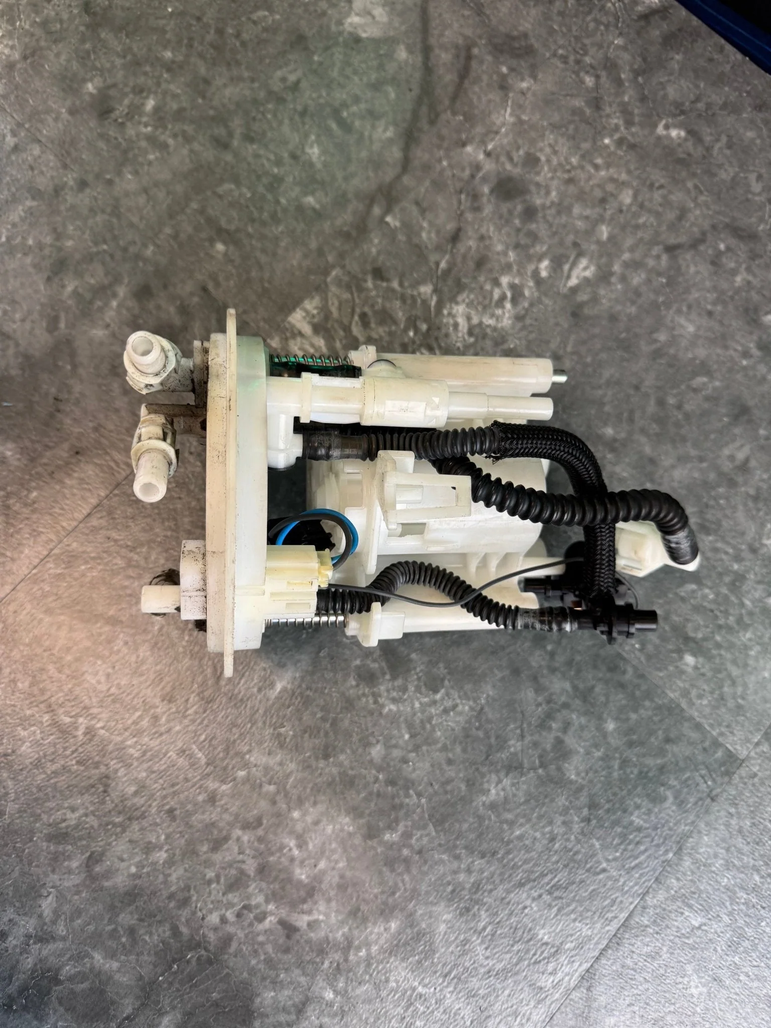 2015-2021 Subaru WRX STi OEM Fuel Hanger NO Pump Fuel Pump Assembly I2 - Image 6