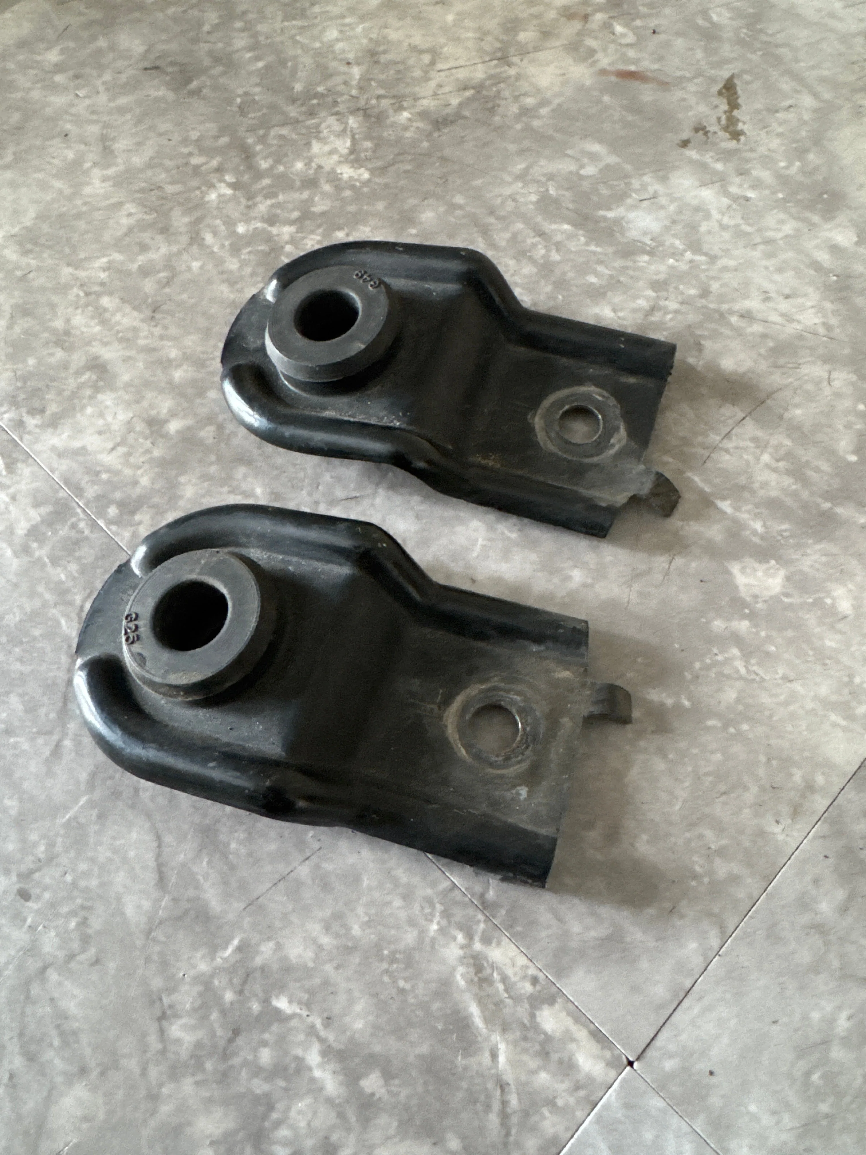 2015-2021 Subaru WRX STi Rad OEM Radiator Stay Tab Mounting Brackets Pair LH RH K2-c - Image 3