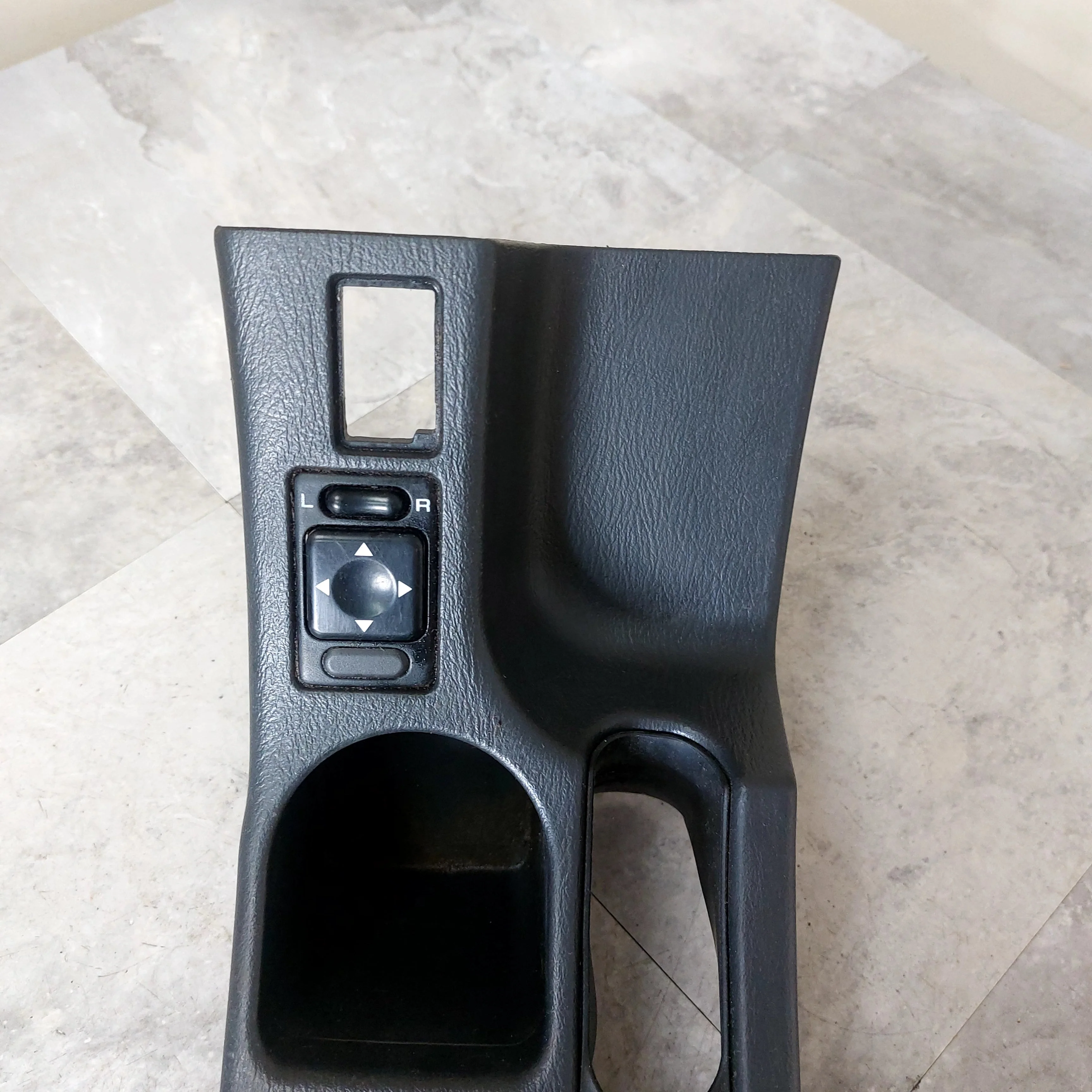 2002-2004 Subaru Impreza WRX STi Center Console E Brake Cup Holder Trim Side Mirror Regulator - Image 3