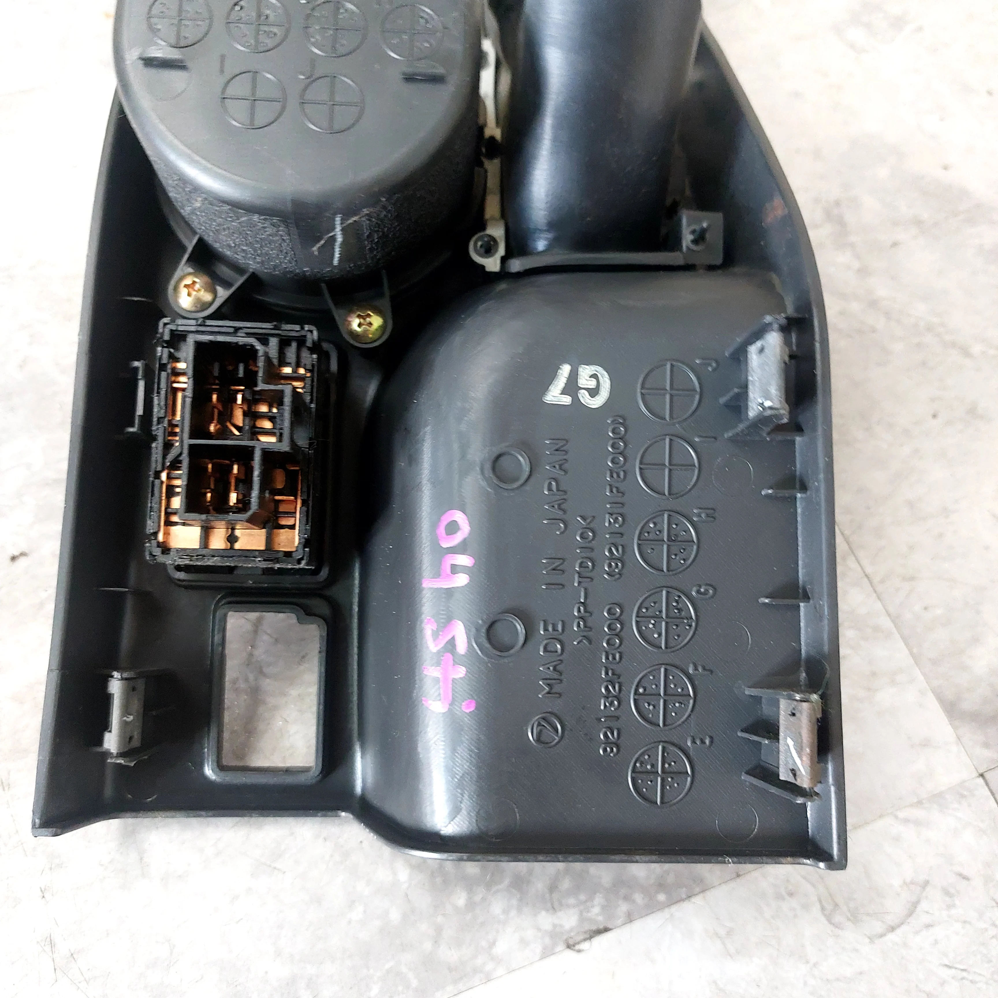2002-2004 Subaru Impreza WRX STi Center Console E Brake Cup Holder Trim Side Mirror Regulator - Image 6
