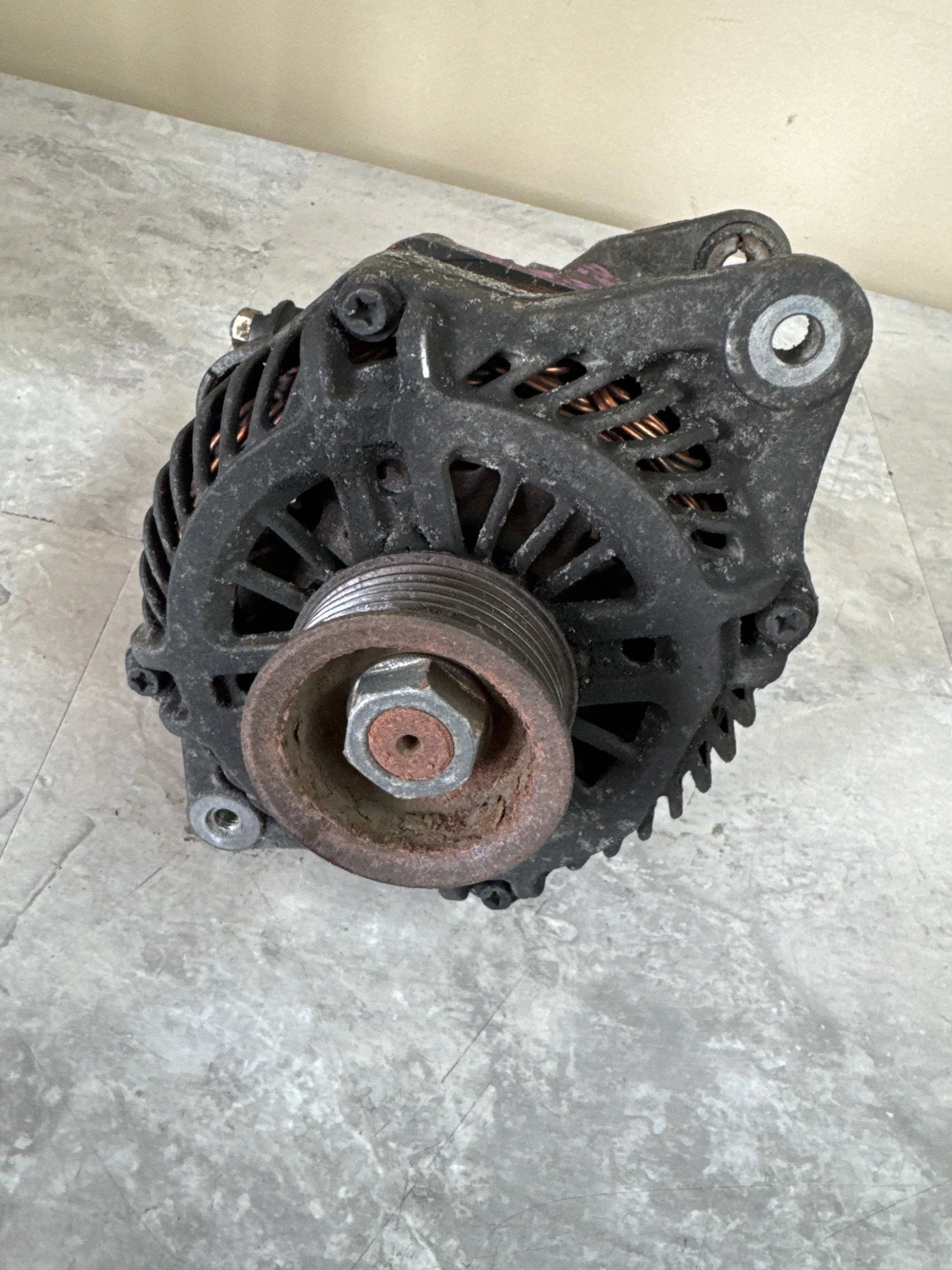 2010-2012 Subaru Legacy Outback Genuine OEM 2.5 Alternator F4