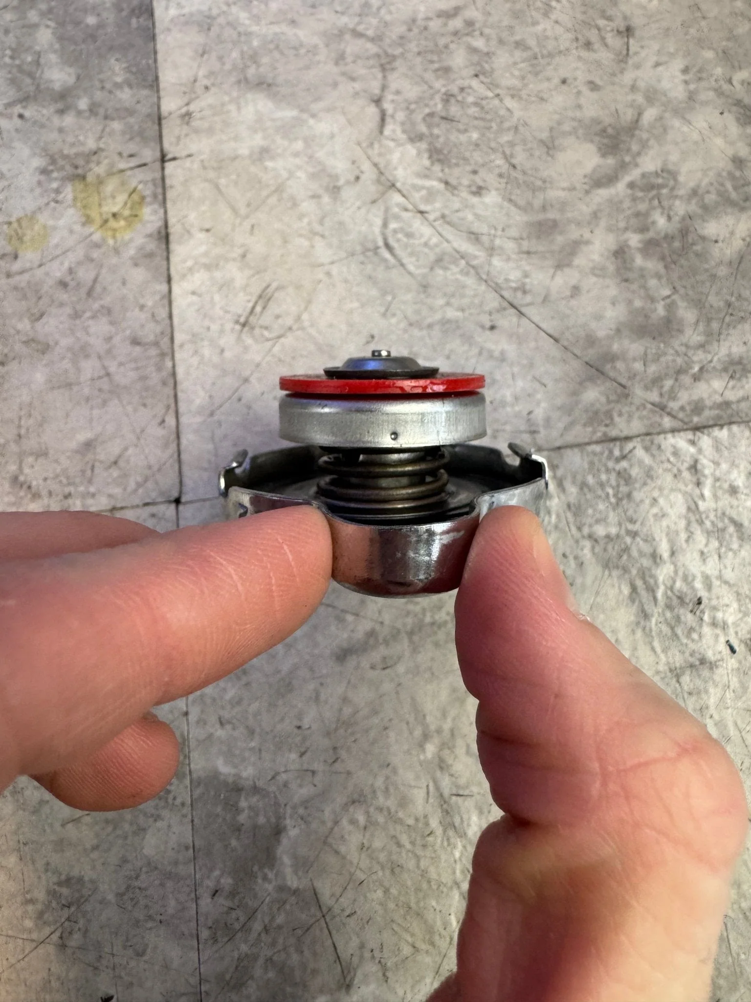 HKS 15009-AK004 S-Type Radiator Cap / N2 - Image 4