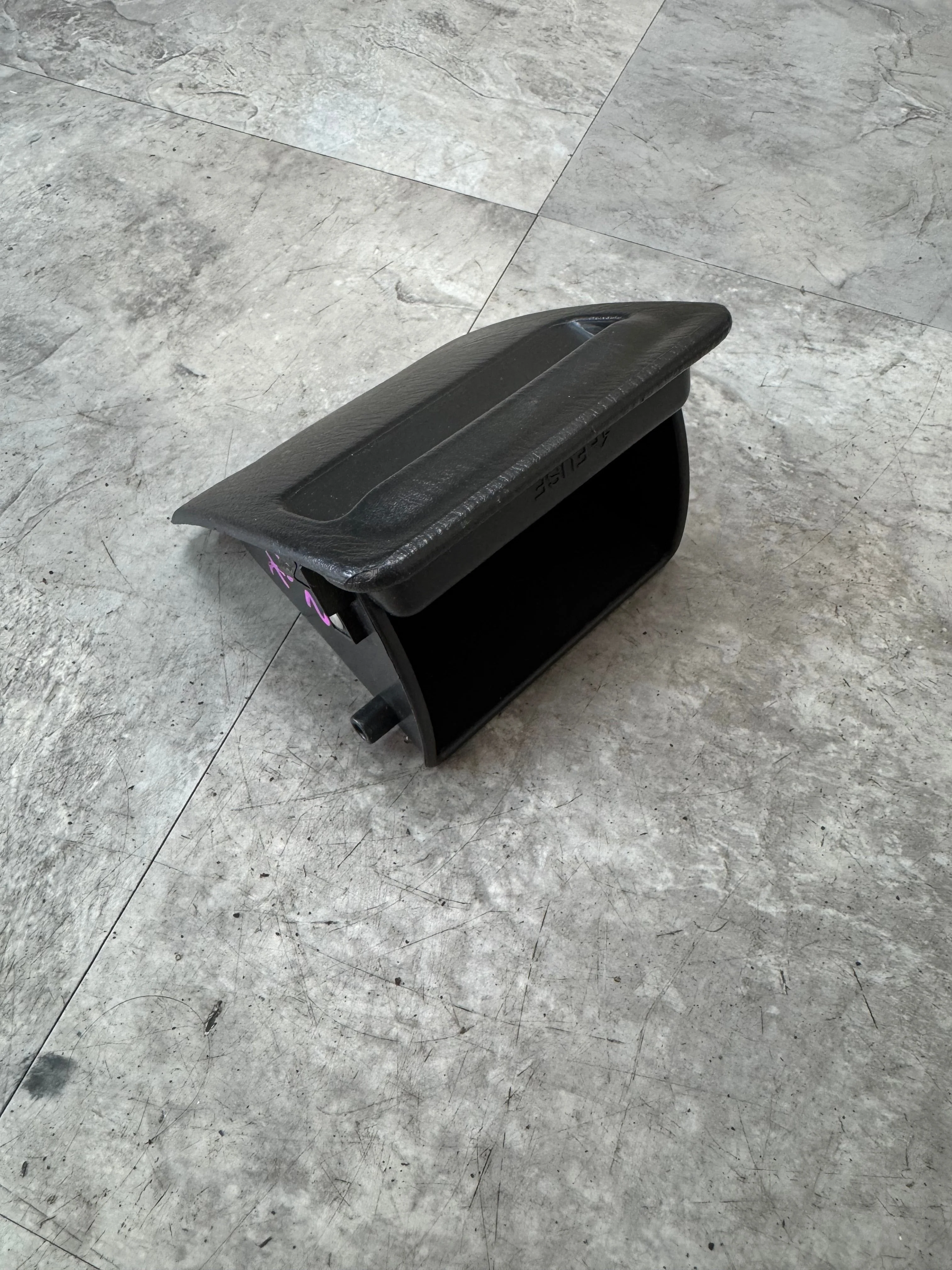 2002-2005 Subaru Impreza WRX Inside Fuse Box Cover Ash Tray Storage K3 - Image 2