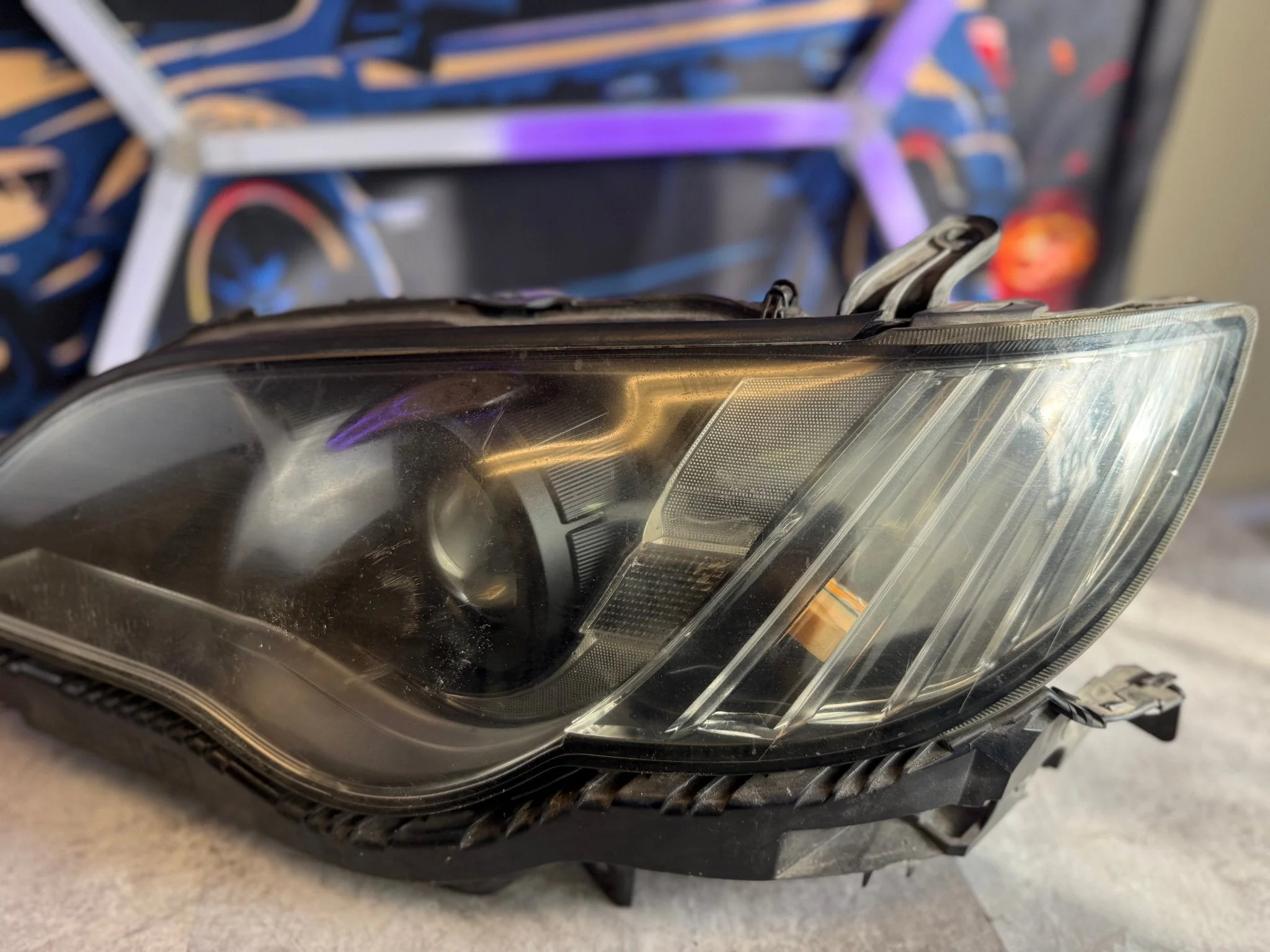 JDM OEM Subaru Legacy Headlights w/ HID Xenon Level Motors 2008 2009 Facelift - Image 2