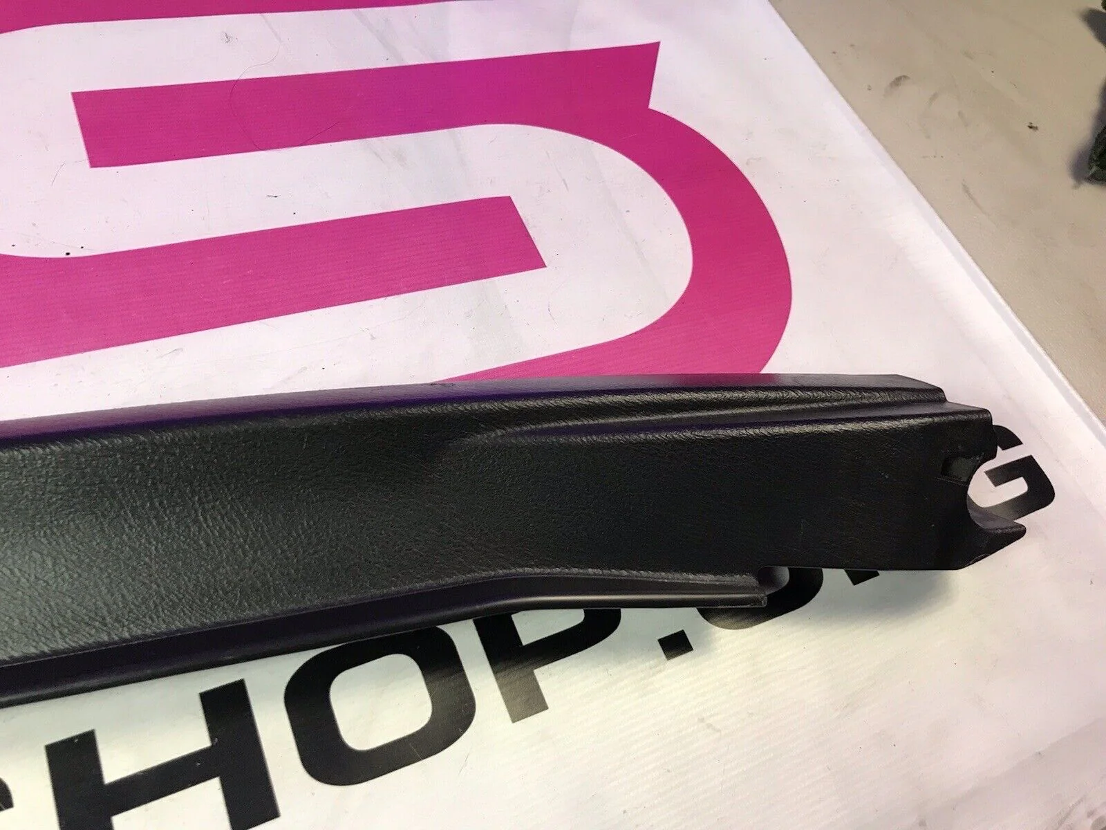 2004-2007 Subaru Impreza WRX STi LH Driver Side Door Sill Trim Rear M1 - Image 4