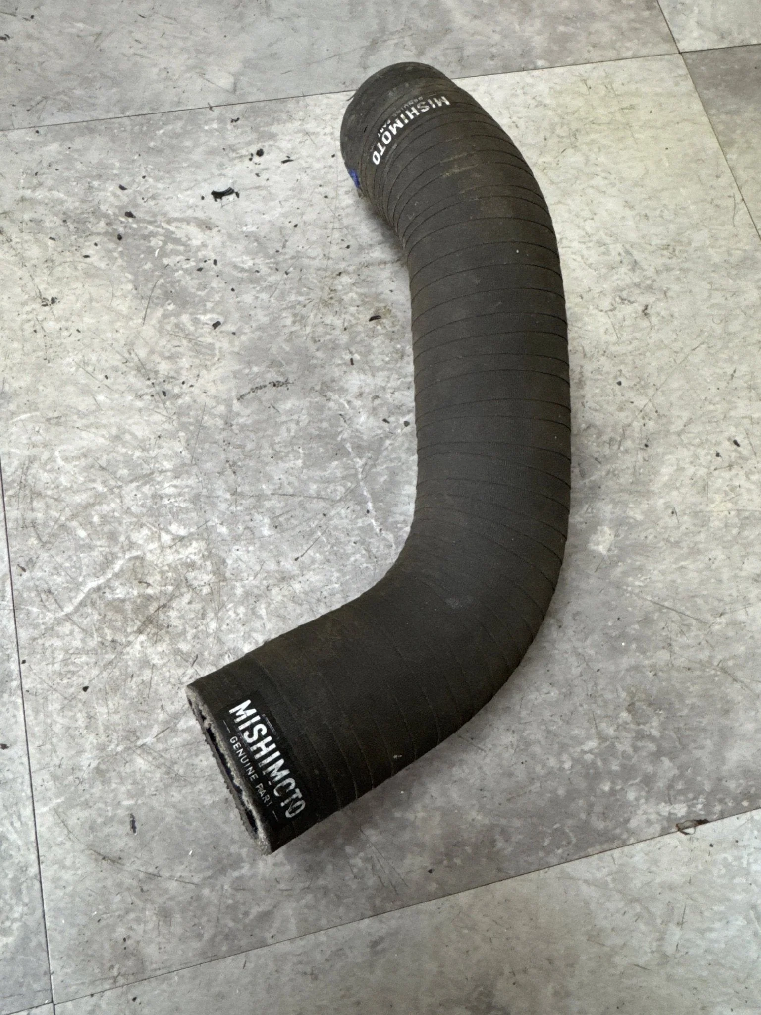 2002-2007 Subaru WRX STi Mishimoto Lower Radiator Hose Black - / G4 - Image 2
