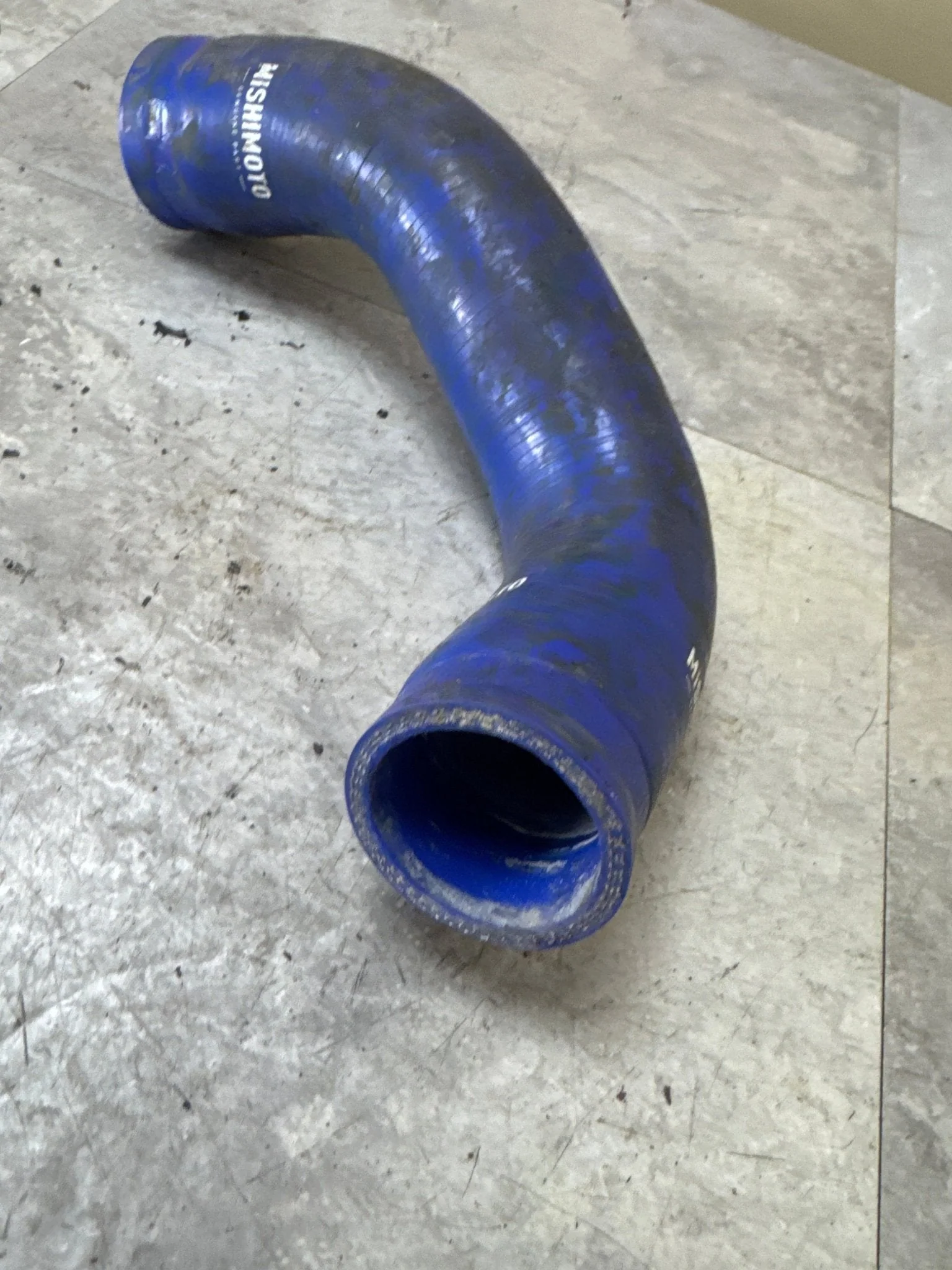 2002-2007 Subaru WRX STi Mishimoto Lower Radiator Hose Blue - / G4 - Image 3