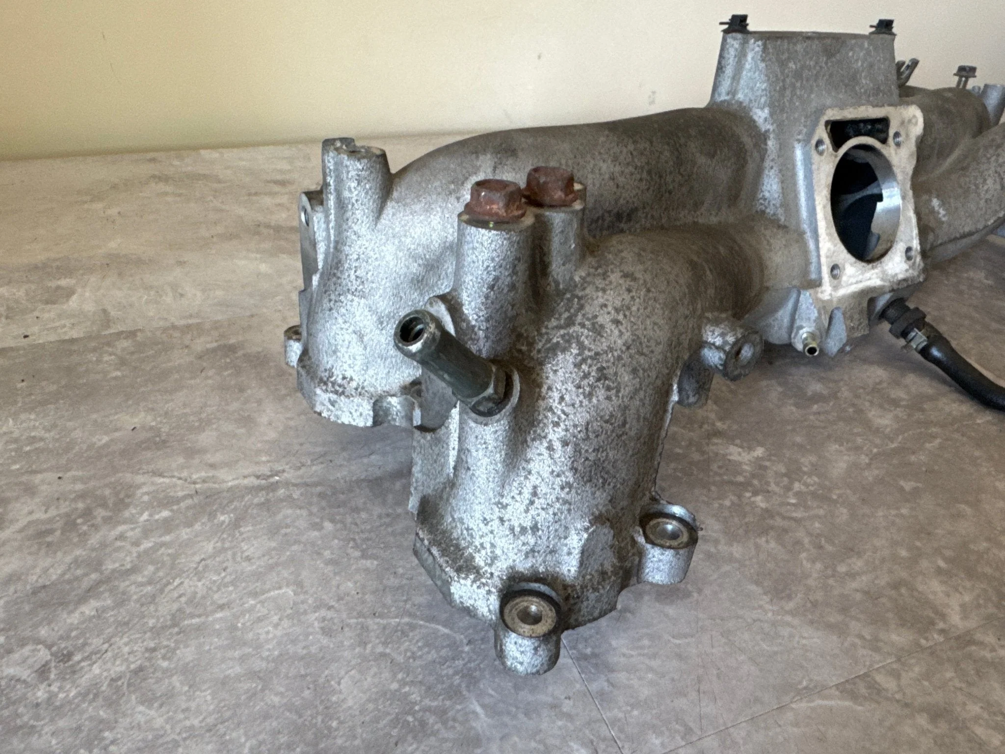 2002-2003 Subaru Impreza WRX OEM 2.0 Upper Intake Manifold (2) J1 - Image 3