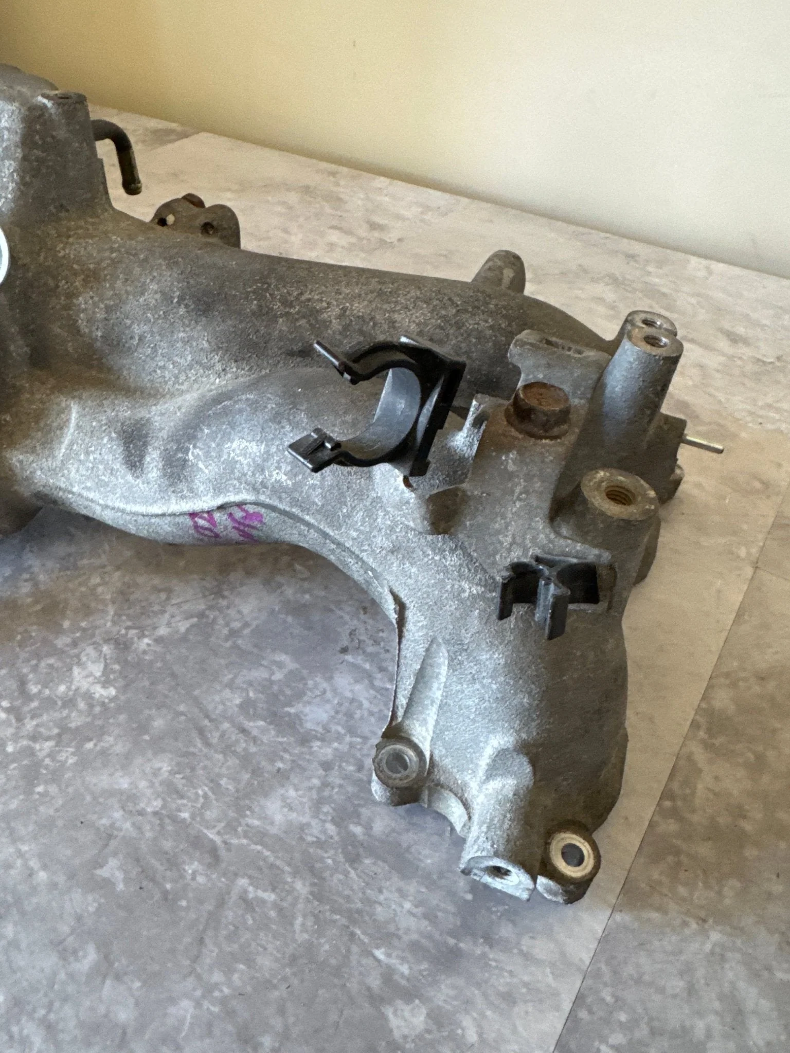 2002-2003 Subaru Impreza WRX OEM 2.0 Upper Intake Manifold B2 - Image 7