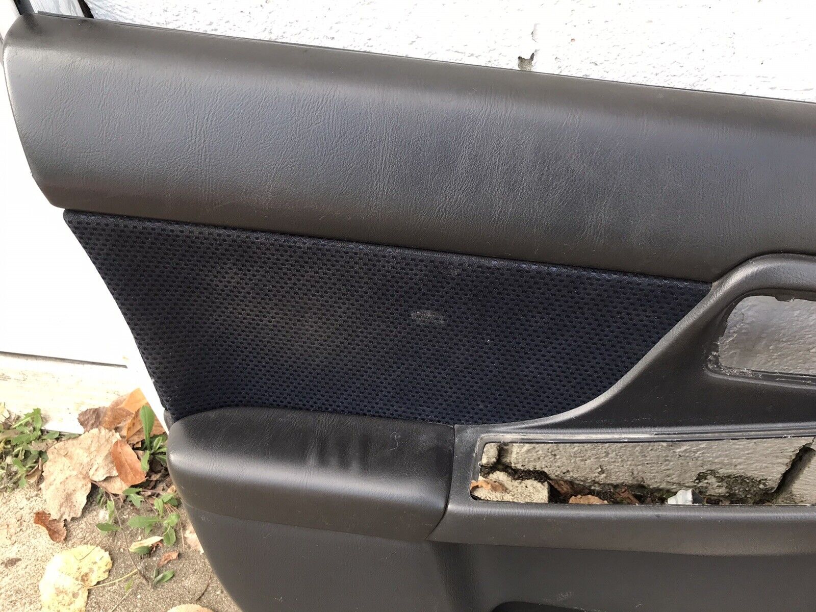 2002-2003 Subaru Impreza WRX Front OEM LH Driver Side Door Panel - Image 3