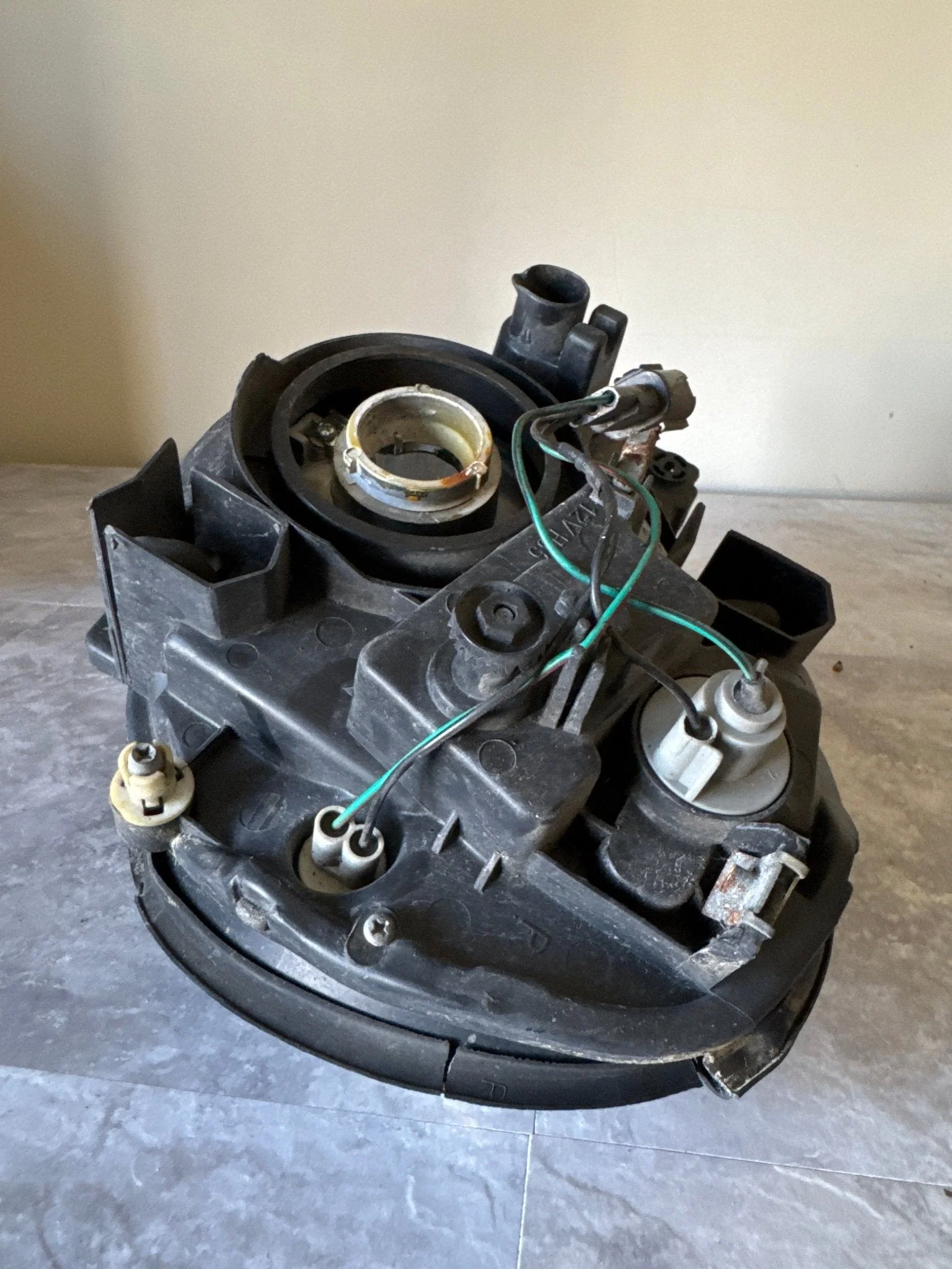 2002-2003 Subaru Impreza WRX RH OEM Passenger Side Headlight Assembly (2) A1 - Image 5