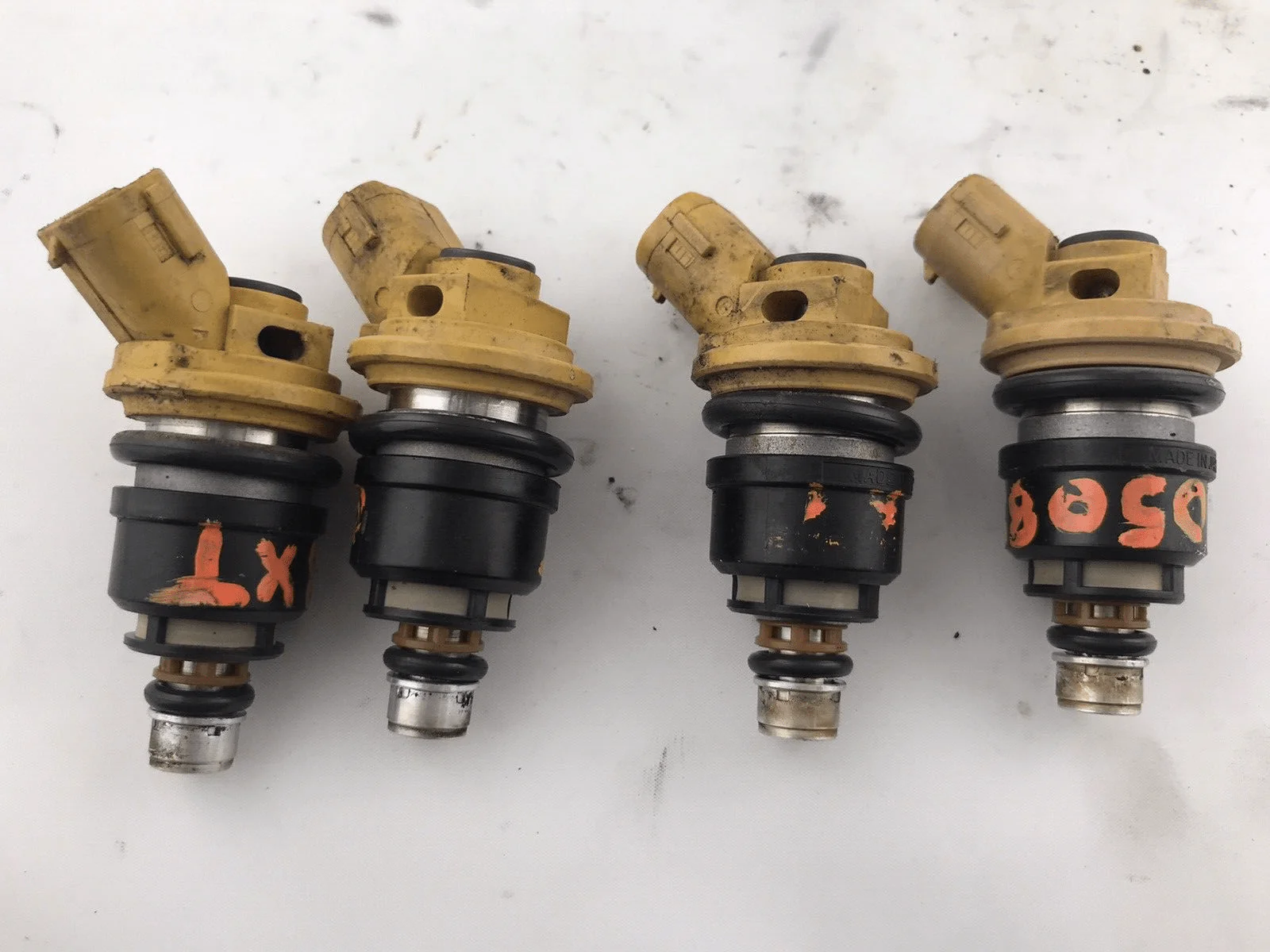 2004-2006 Subaru Legacy OEM Gt/obxt Side Feed Fuel Injectors