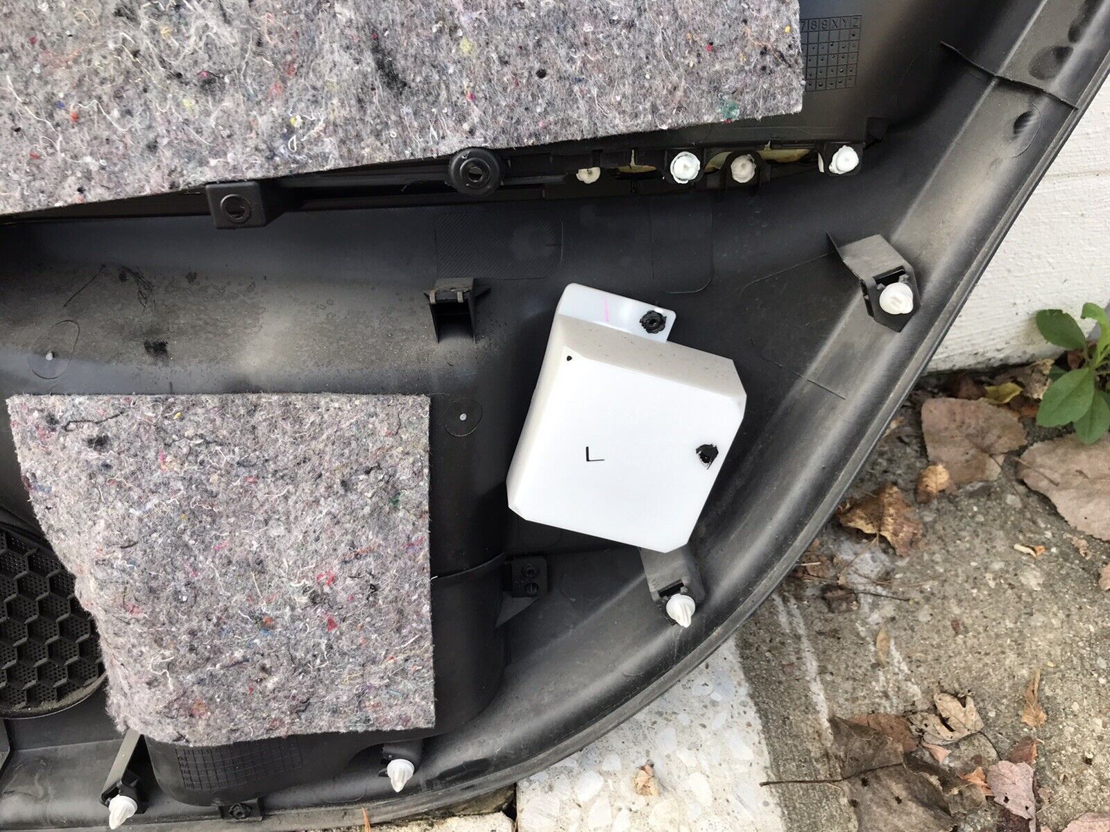 2008-2014 Subaru Impreza WRX STi OEM Rear LH Driver Side Door Panel - Image 10
