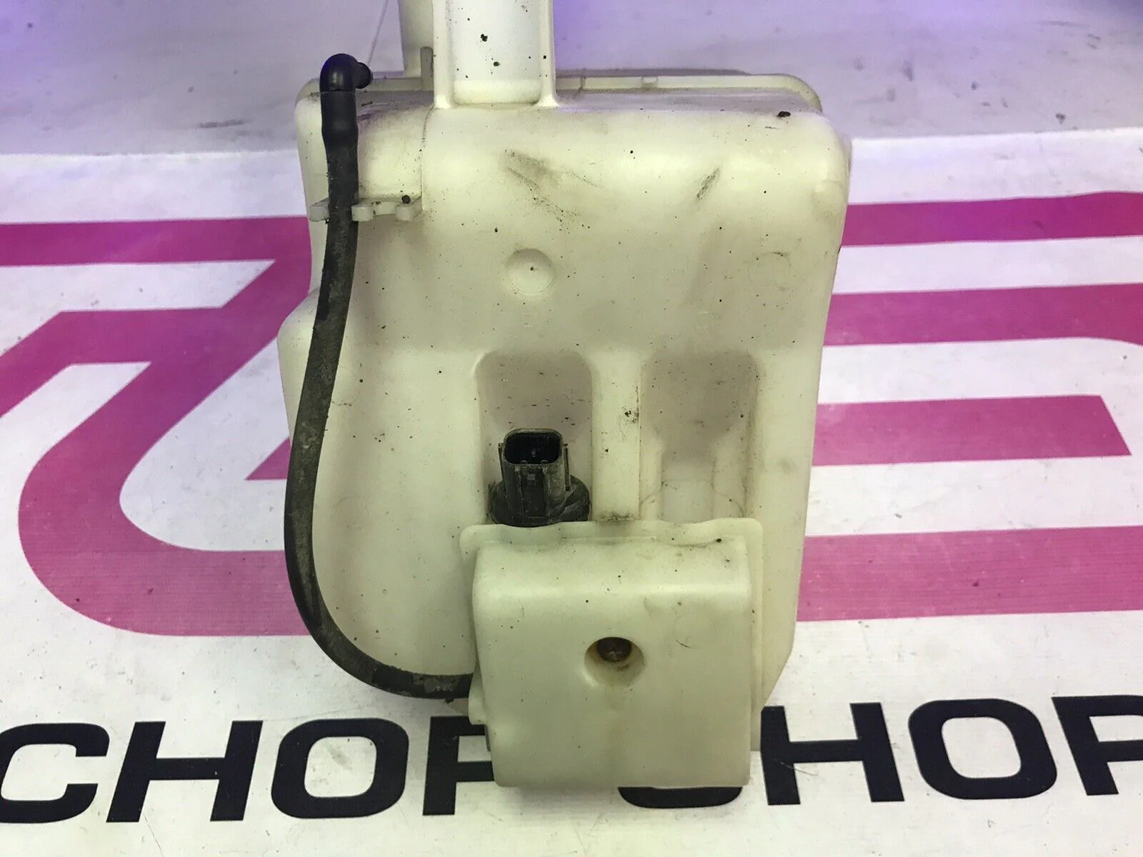 2008-2014 Subaru Impreza WRX STi OEM Windshield Washer Reservoir F5 - Image 5