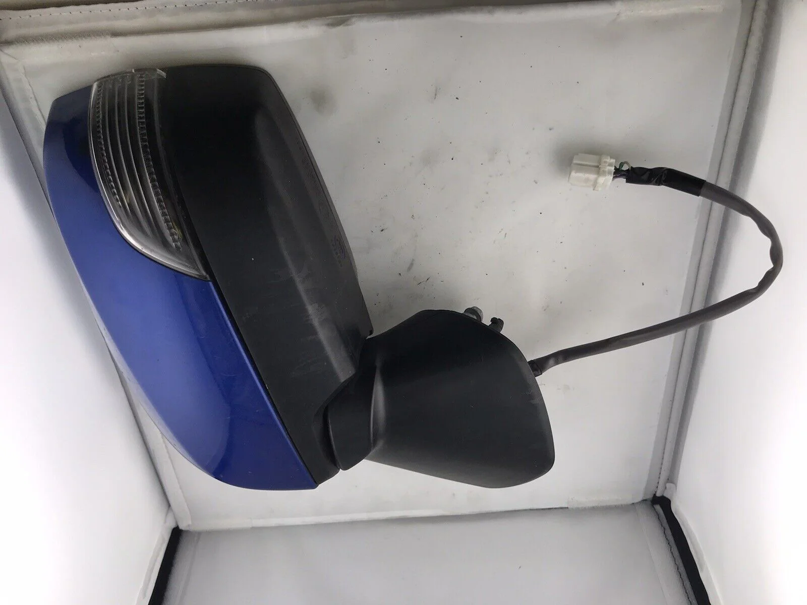 2015-2021 Subaru WRX STi LH OEM Driver Side Mirror Turn Signal Light M2 - Image 5