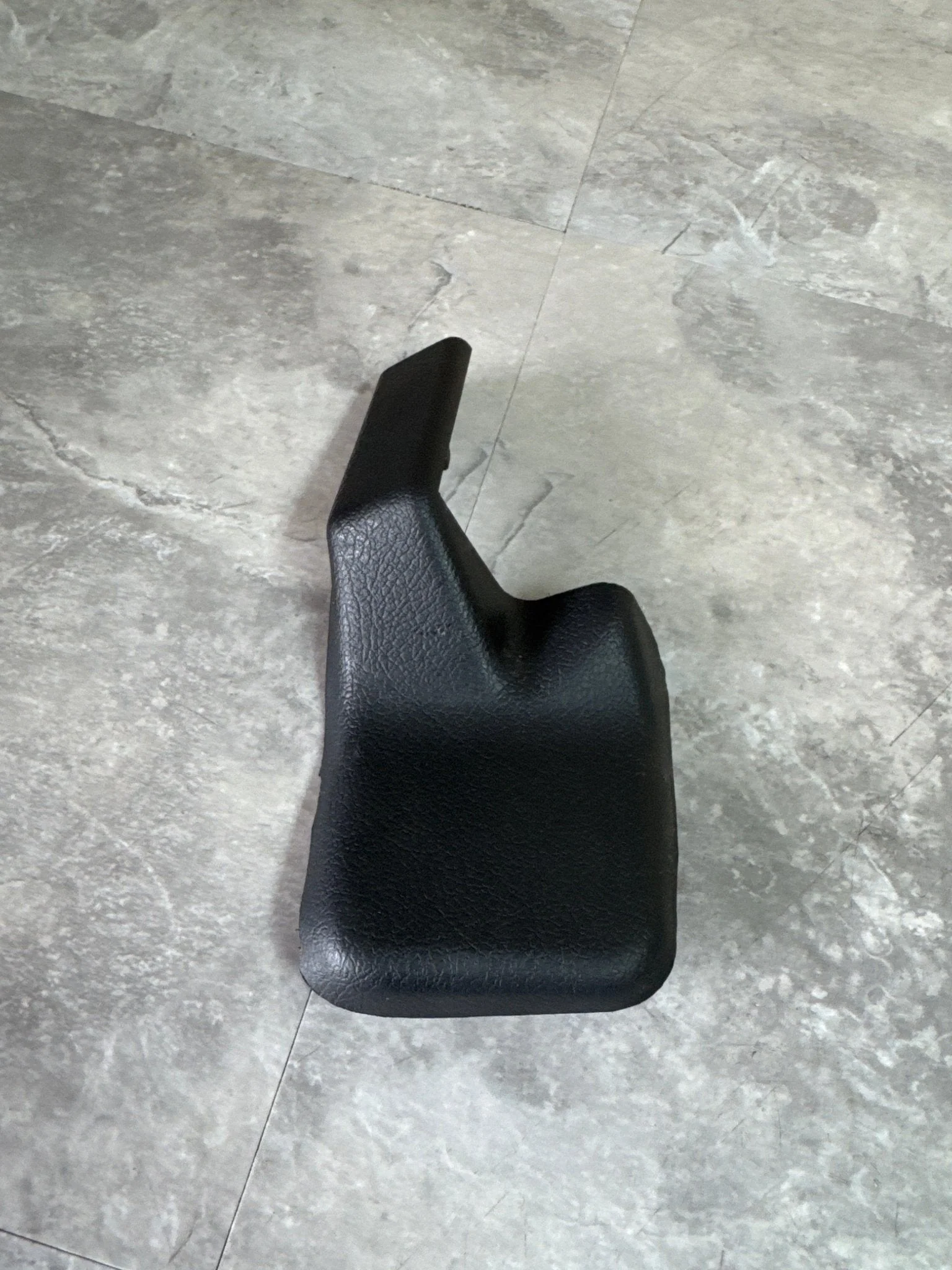 1998-2001 Subaru Impreza Inner Seat OEM Rail Track Trim Cover Cap LH Drivers Side J2