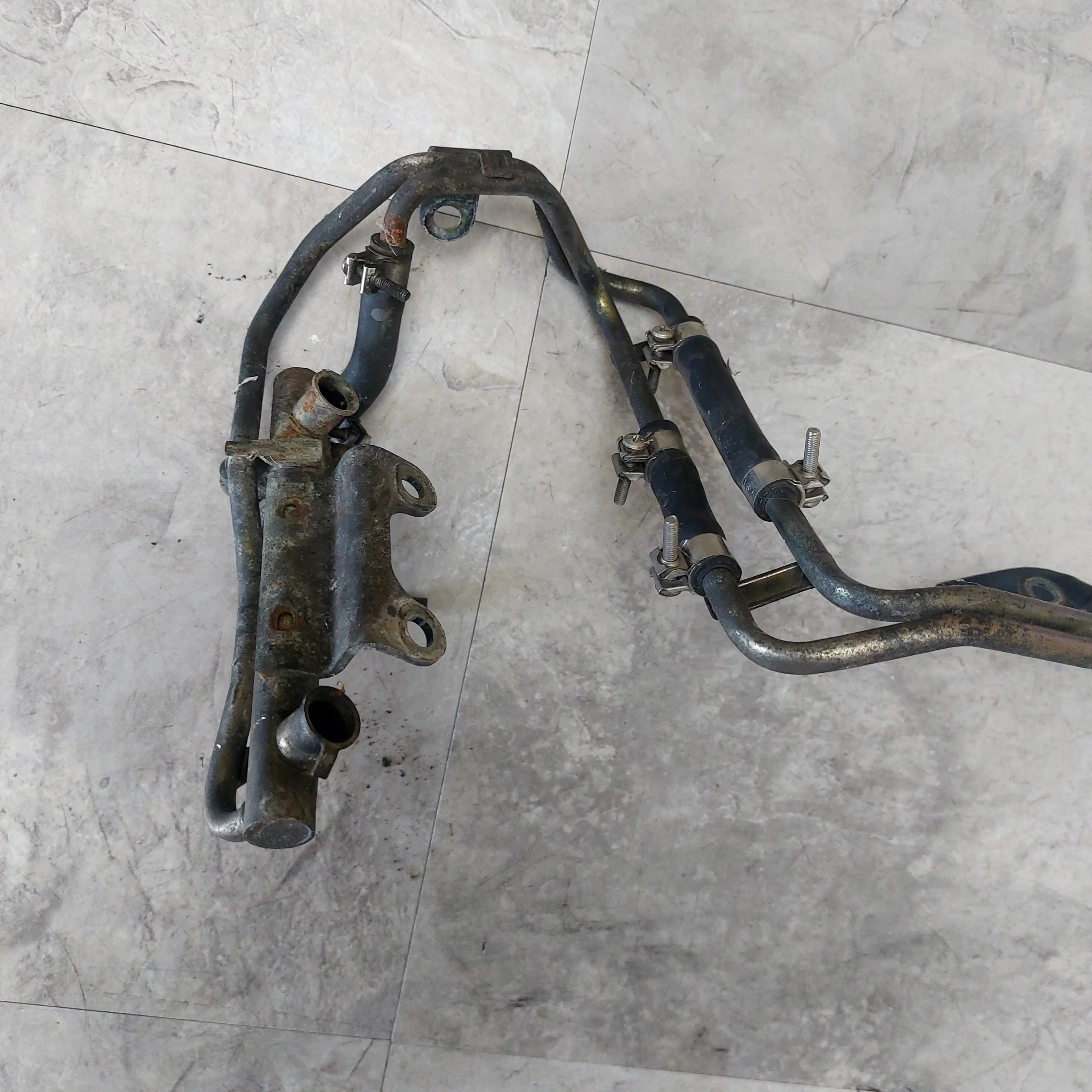 2002-2003 Subaru Impreza WRX Fuel OEM Rail Lines Assy L2 - Image 3