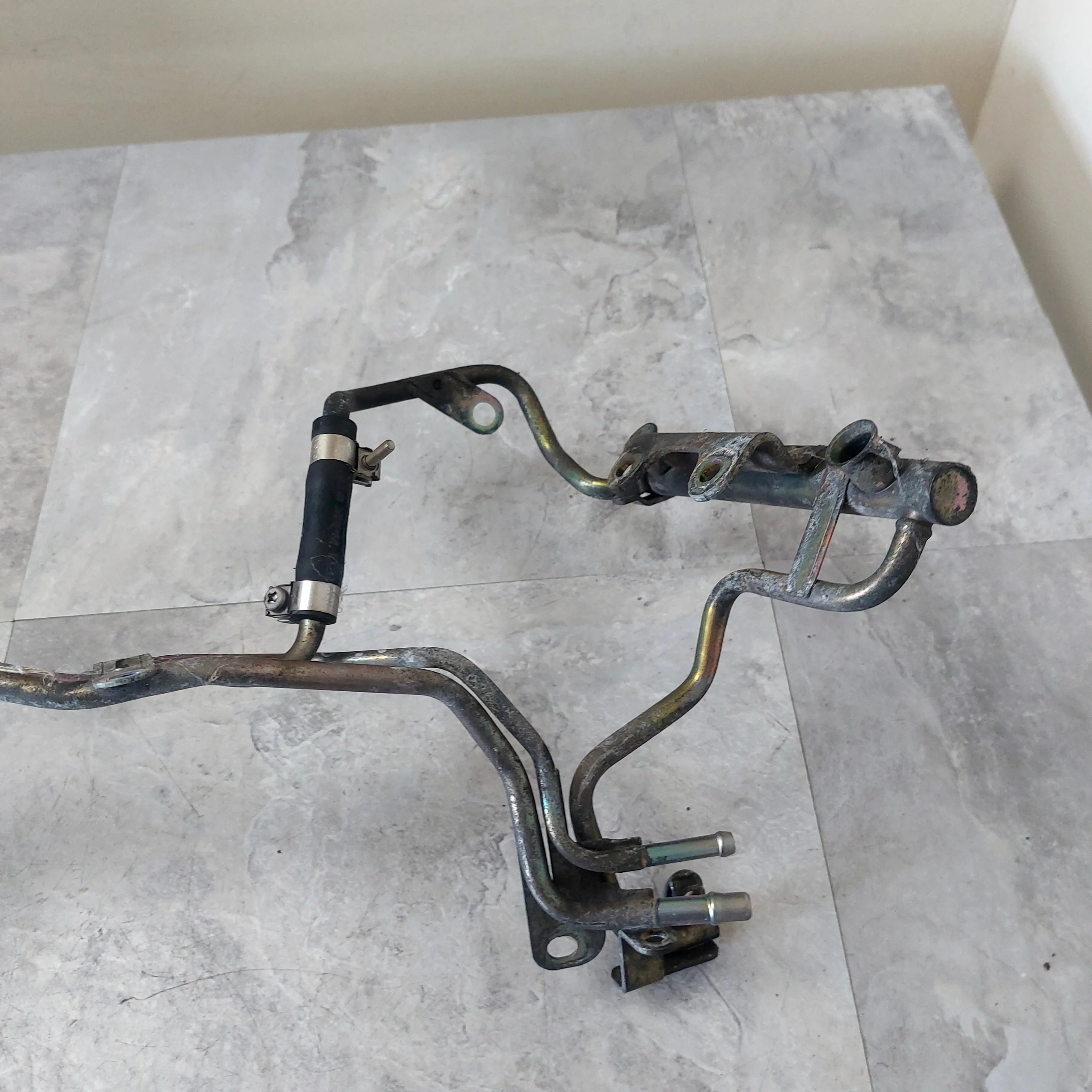 2002-2003 Subaru Impreza WRX Fuel OEM Rail Lines Assy L2 - Image 5