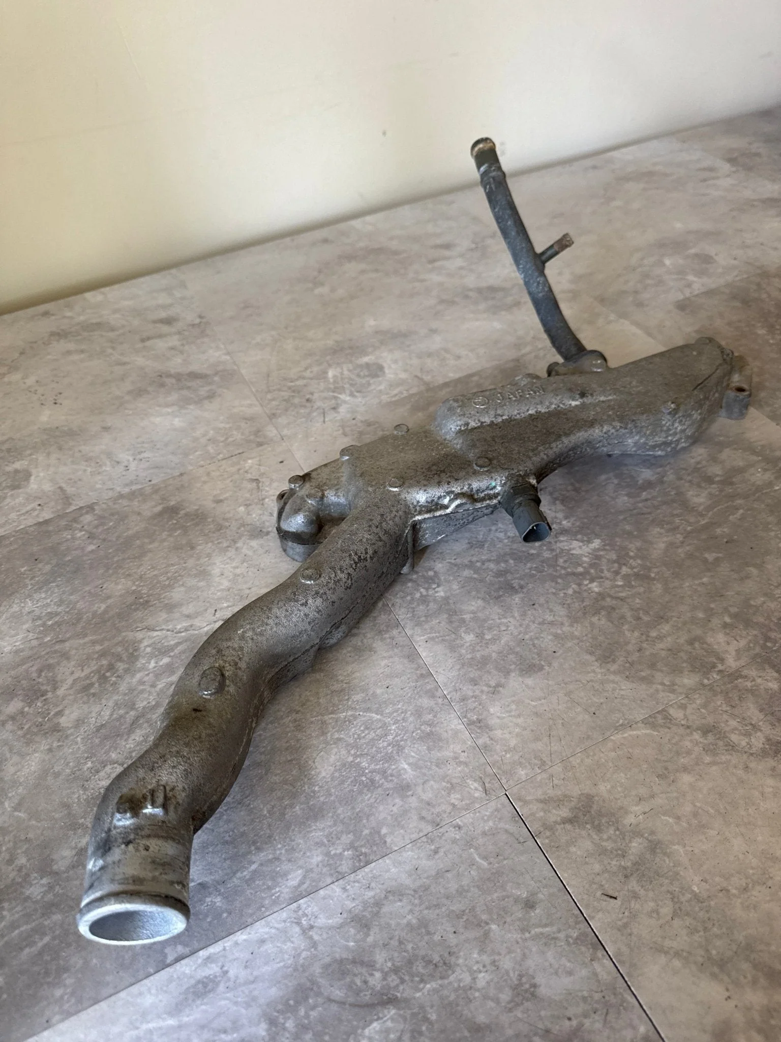 2002-2003 Subaru WRX STi Engine OEM Coolant Crossover Assembly L3