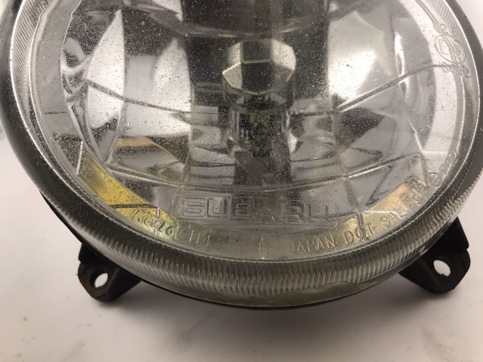 2002-2004 Subaru Impreza WRX Glass OEM Fog Light LH Driver Side Cracked - Image 4