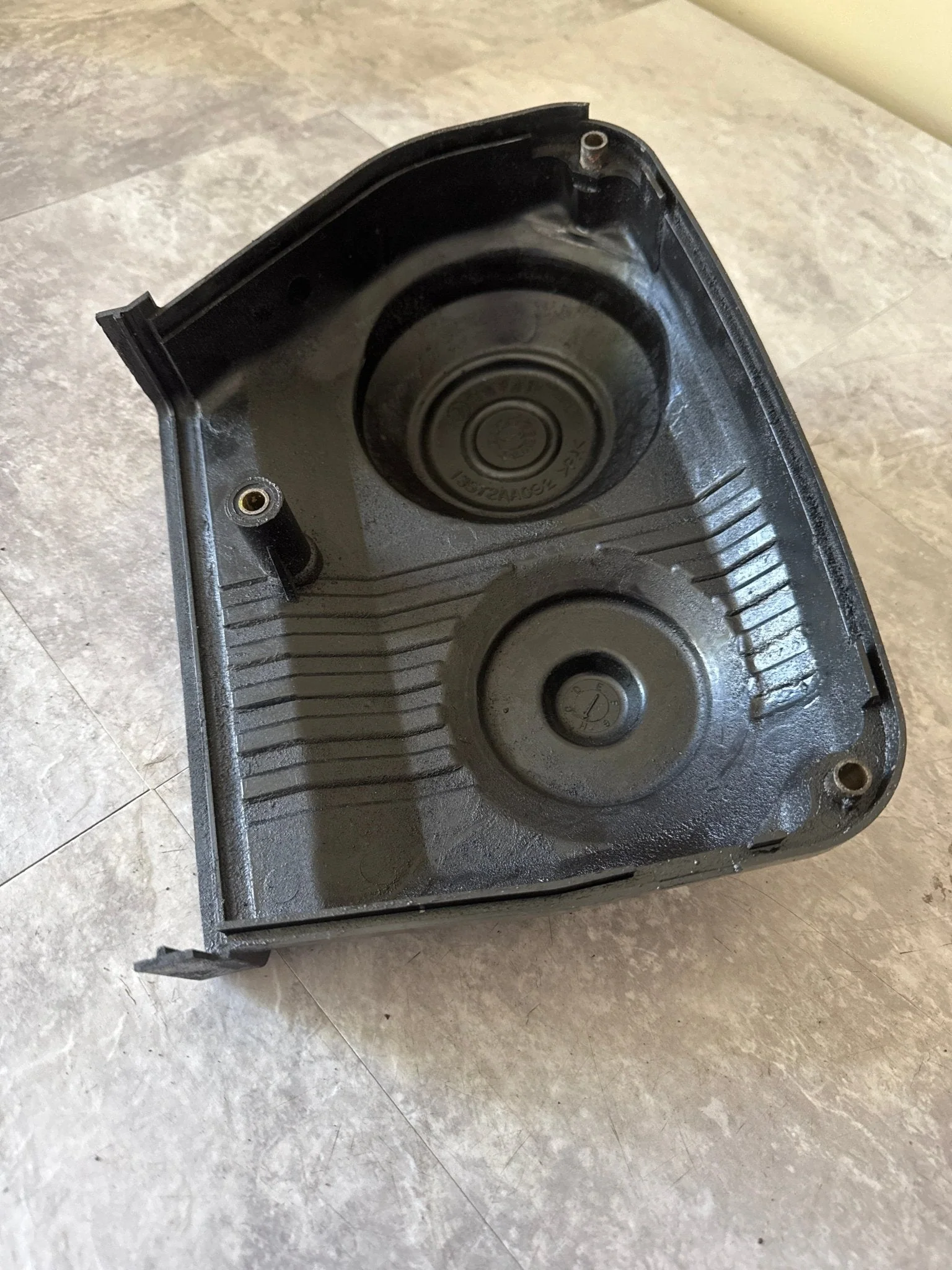 2002-2005 Subaru Impreza WRX Front OEM RH Timing Cover (3) - Image 2