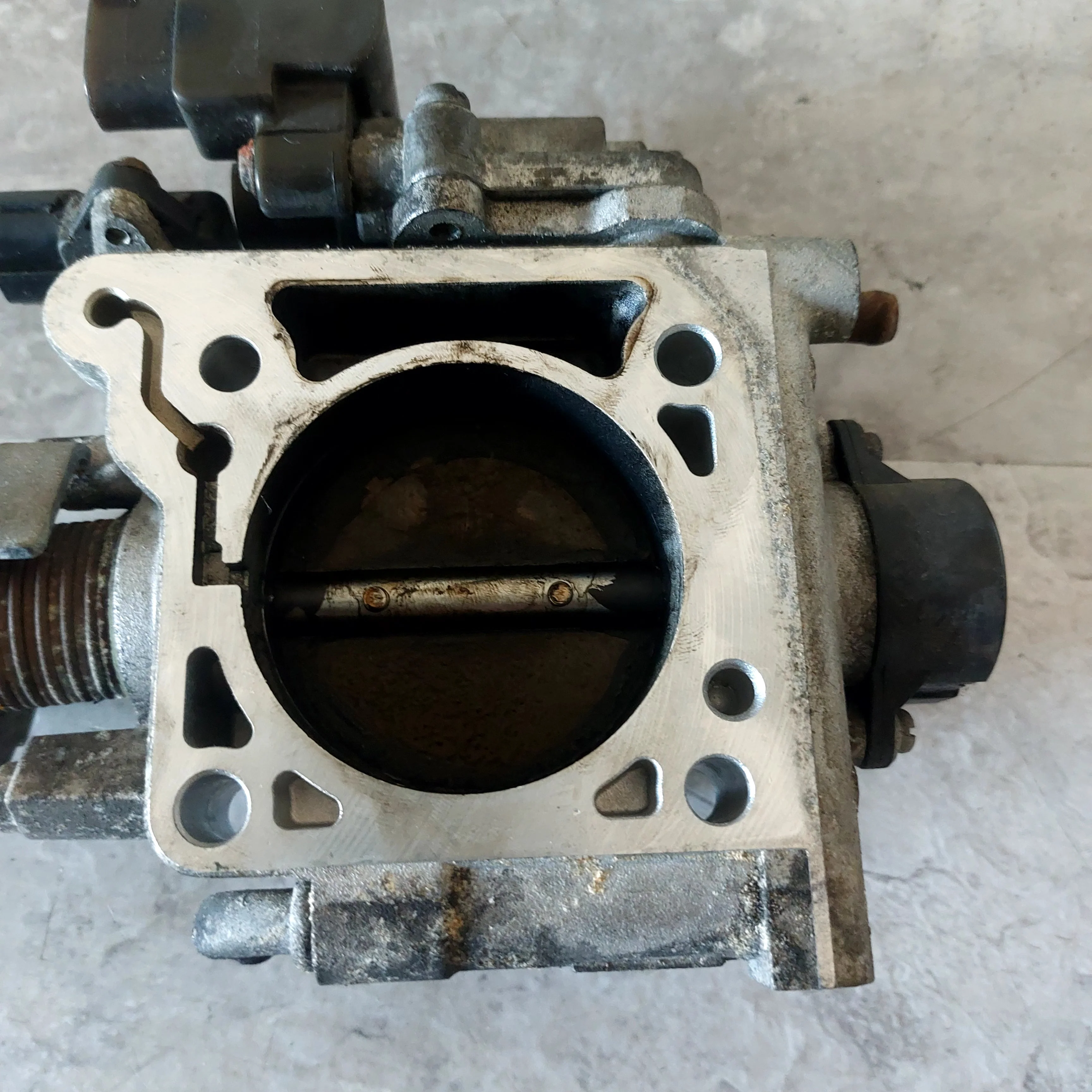 2002-2005 Subaru Impreza WRX Throttle OEM Body Assembly - Image 10