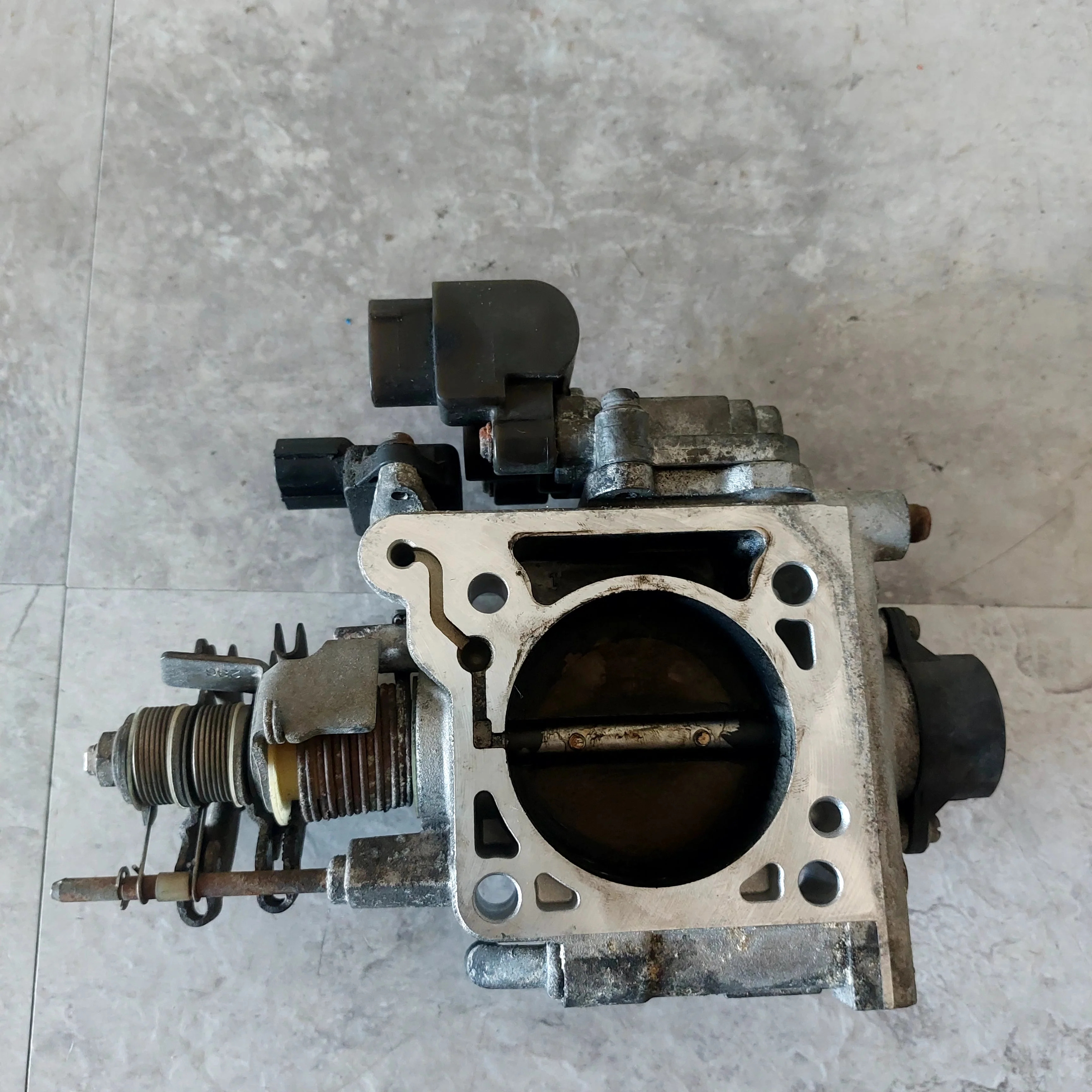 2002-2005 Subaru Impreza WRX Throttle OEM Body Assembly - Image 6