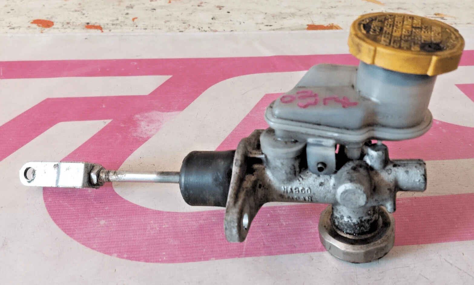 2002-2007 Subaru Impreza WRX Clutch OEM Master Cylinder And Reservoir