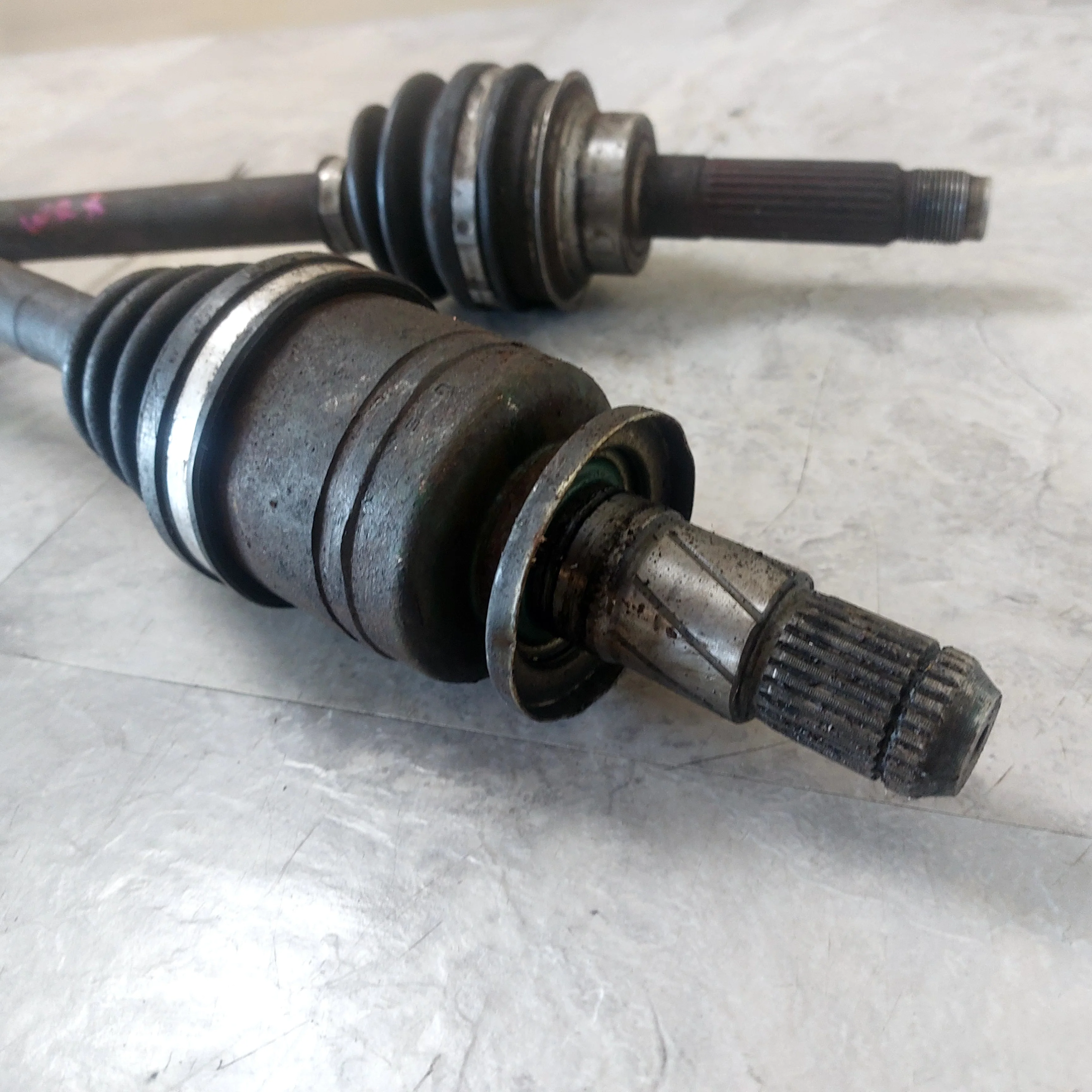 2002-2007 Subaru Impreza WRX Rear OEM Axle Pair LH RH - Image 7