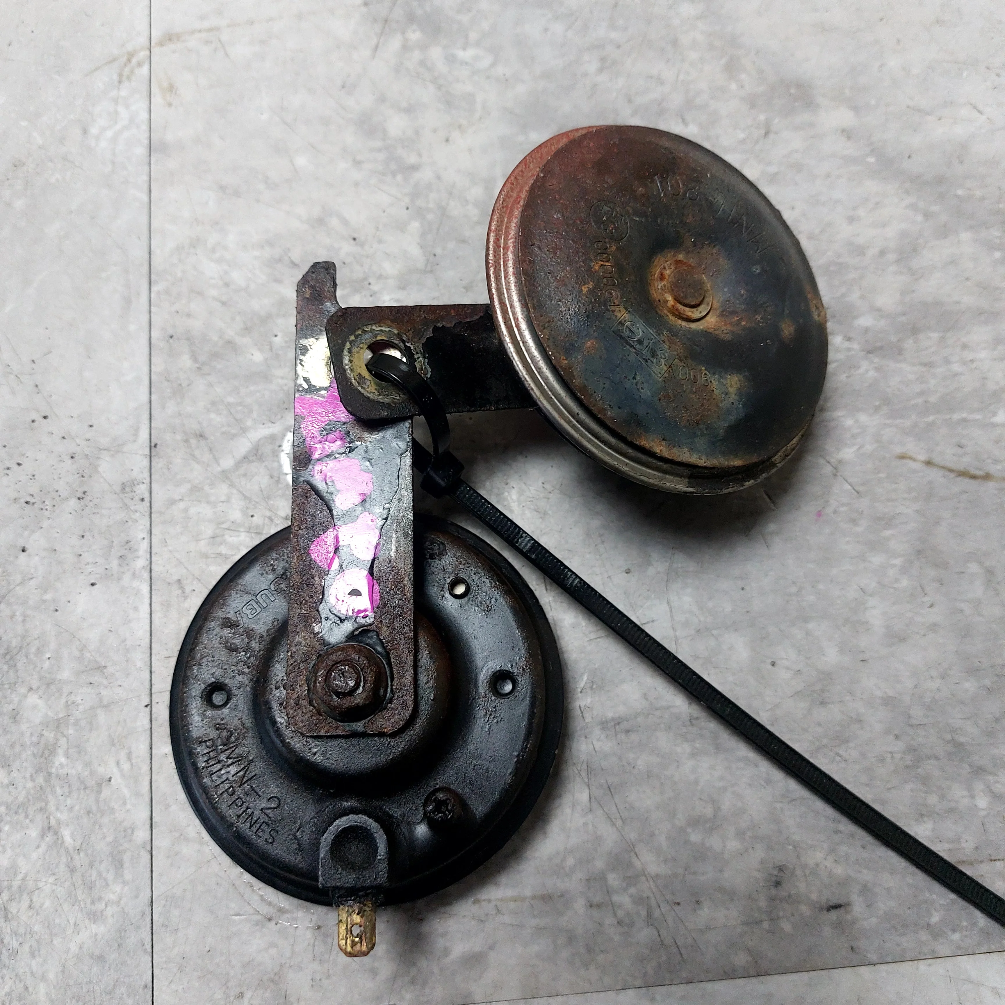 2002-2007 Subaru Impreza WRX STi OEM Horns G3 - Image 3