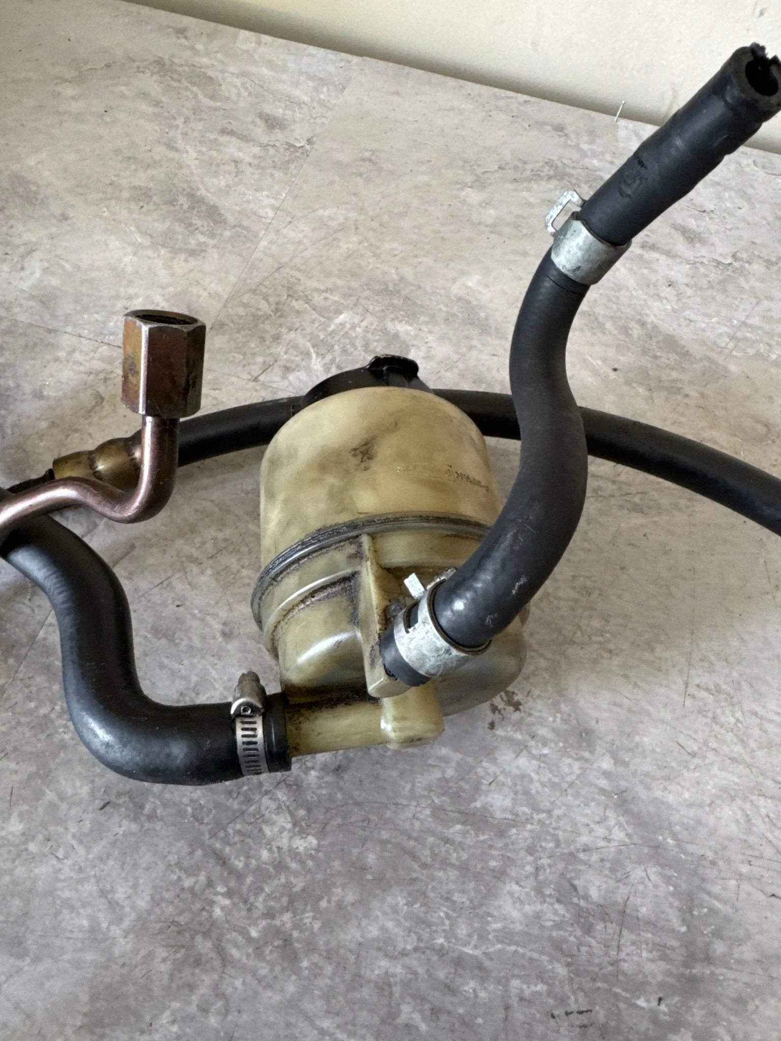 2002-2007 Subaru Impreza WRX STi OEM Power Steering Reservoir Assembly Lines (2) J5 - Image 4