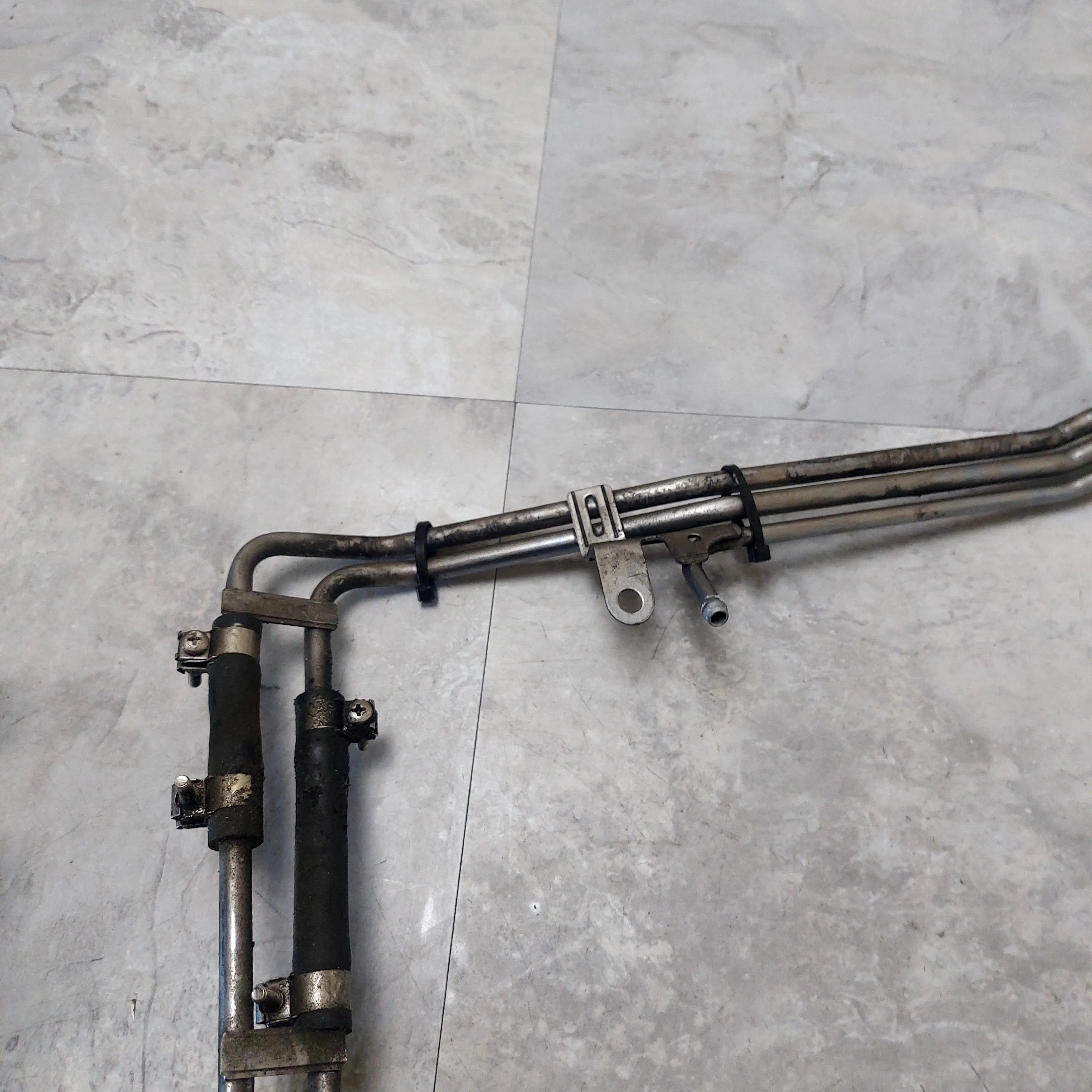 2004-2007 Subaru Impreza WRX STi OEM Fuel Rails Lines Assy E2 - Image 8