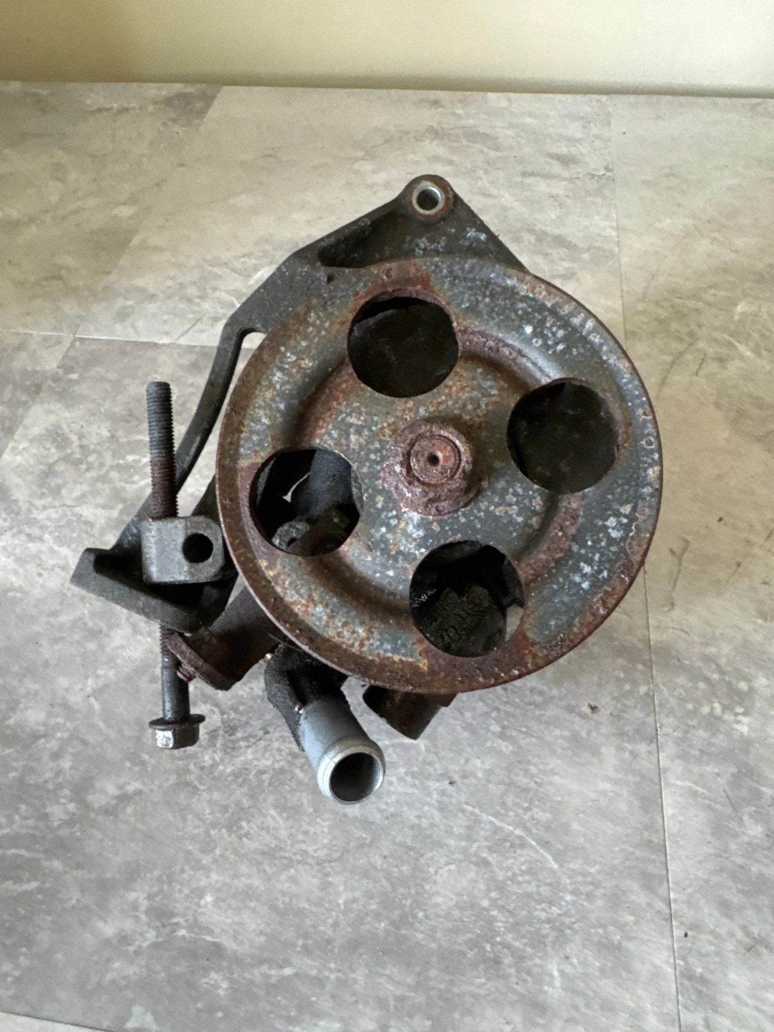 2004-2007 Subaru Impreza WRX STi OEM Power Steering Pump Mount (04 STi L5 - Image 2