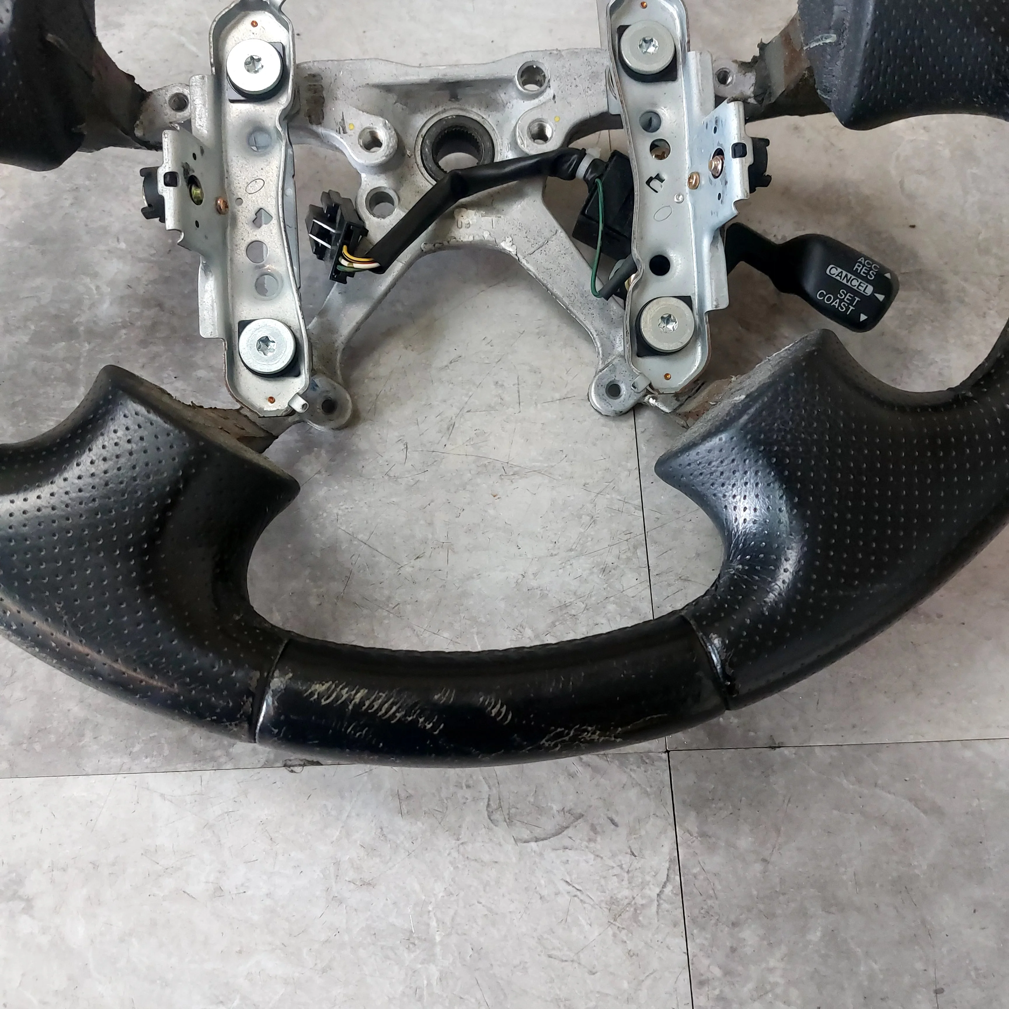 2002-2004 Subaru Impreza WRX Steering OEM Wheel K2 - Image 2