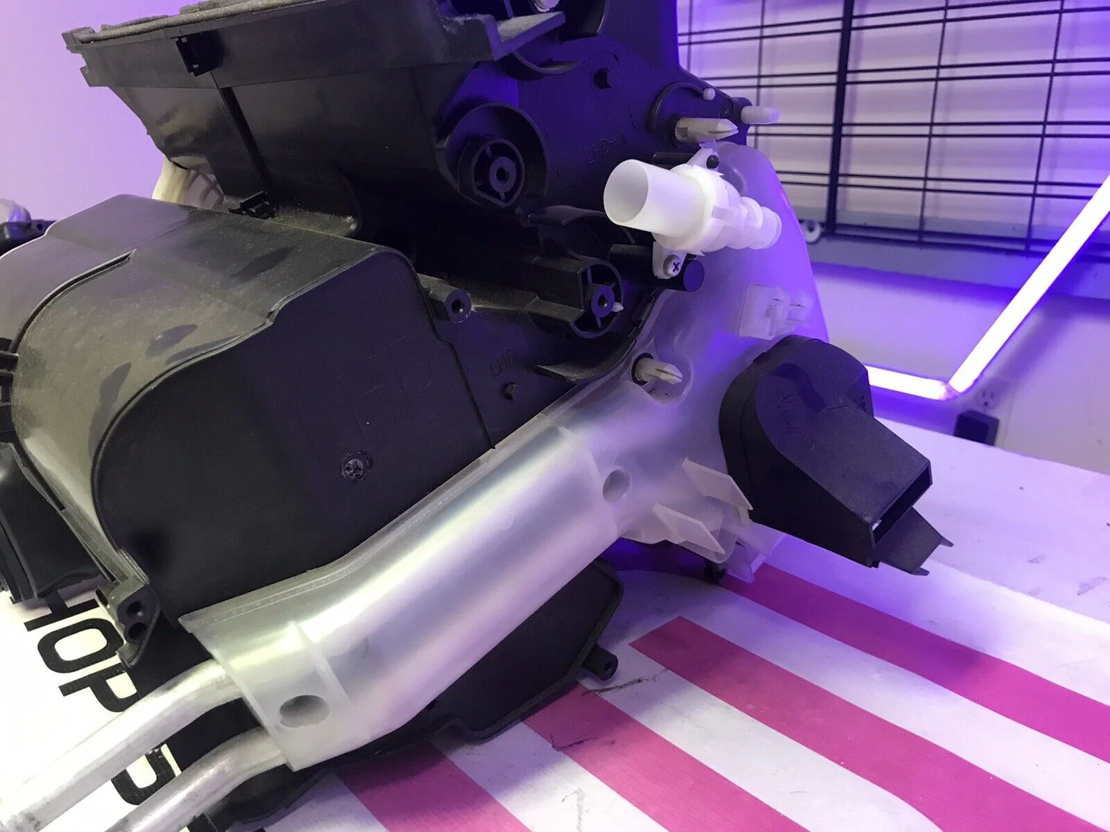 2004 Subaru STi Heater Core OEM Assembly - Image 3