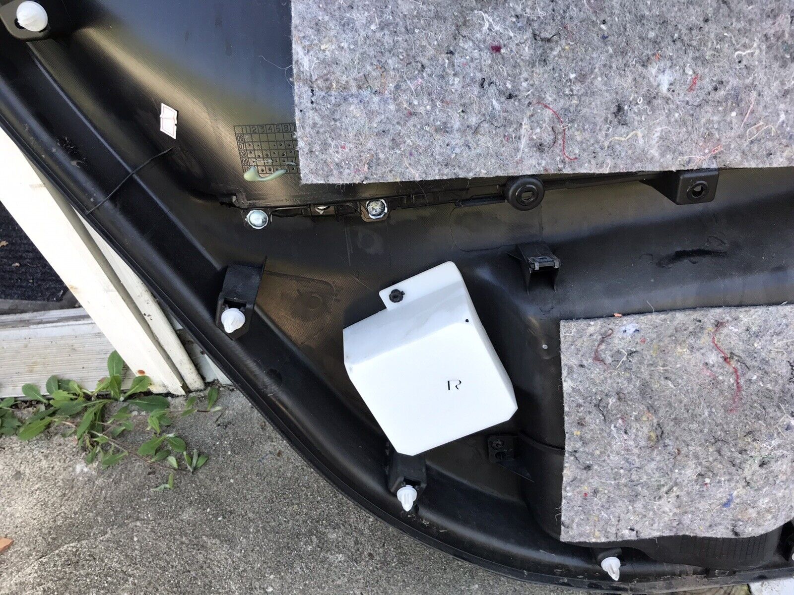 2008-2014 Subaru Impreza WRX STi OEM Rear RH Passenger Side Door Panel - Image 14