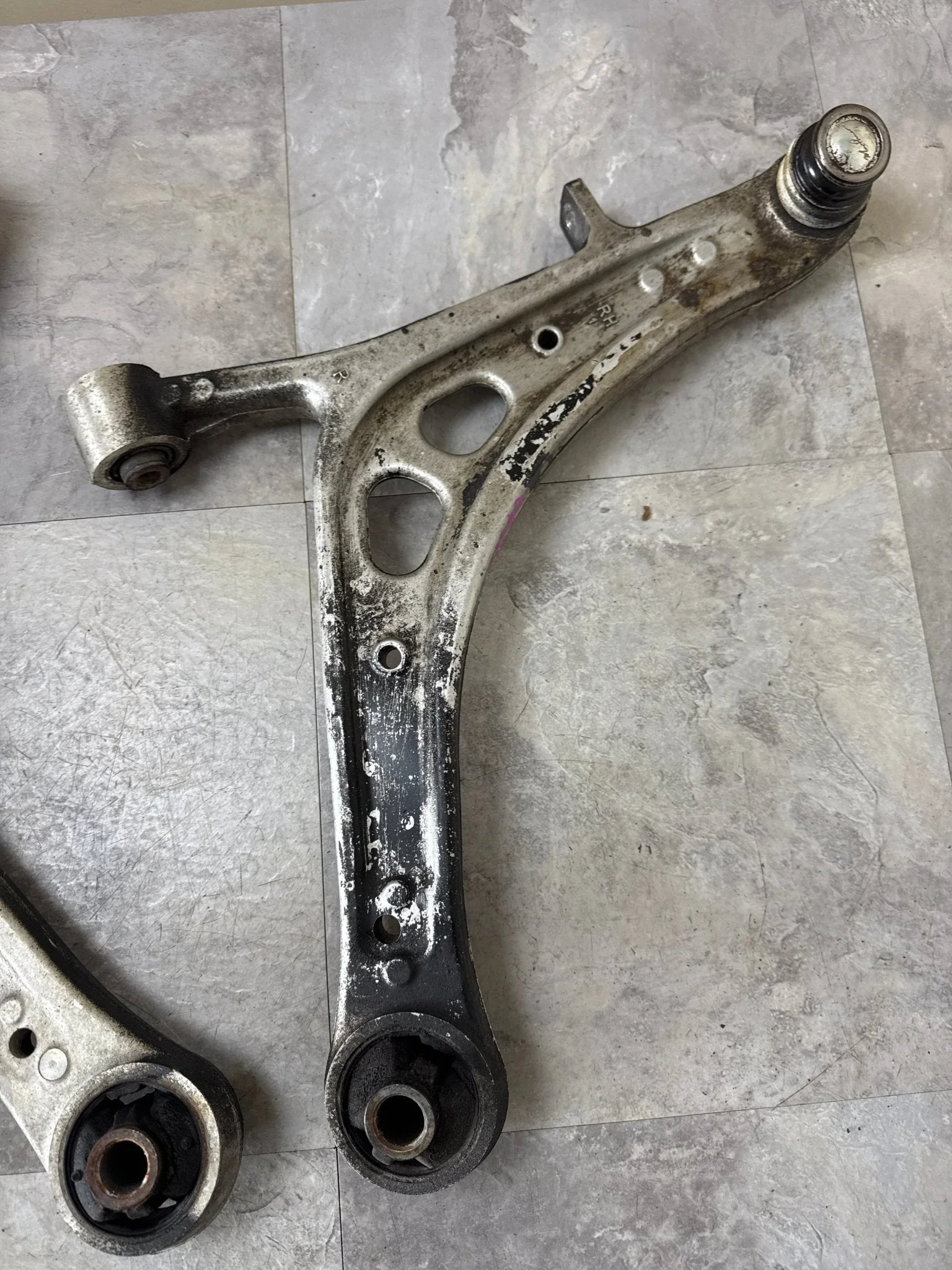 2008-2014 OEM Wrx/sti Front Control Arm Set K4 - Image 4