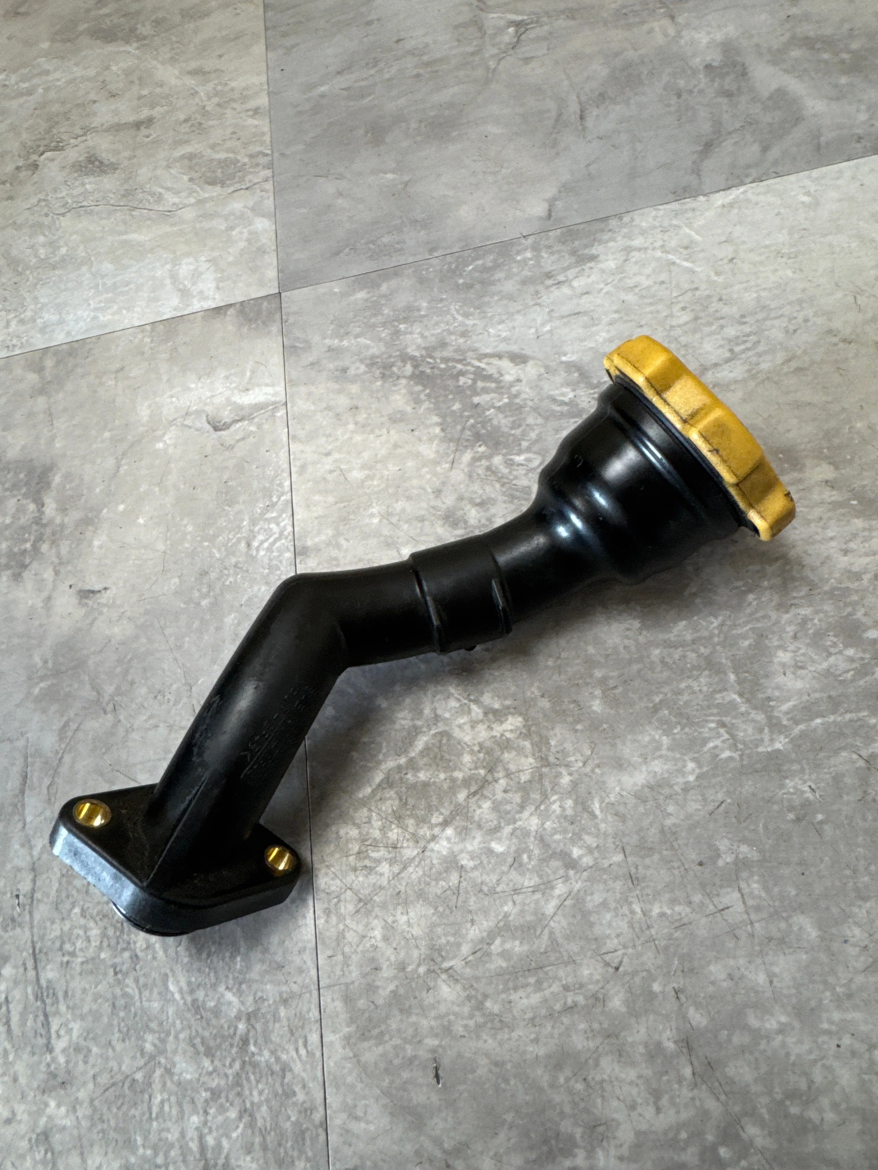 2010-2011 Subaru Legacy OEM 2.5 Oil Filler Neck J3 - Image 3