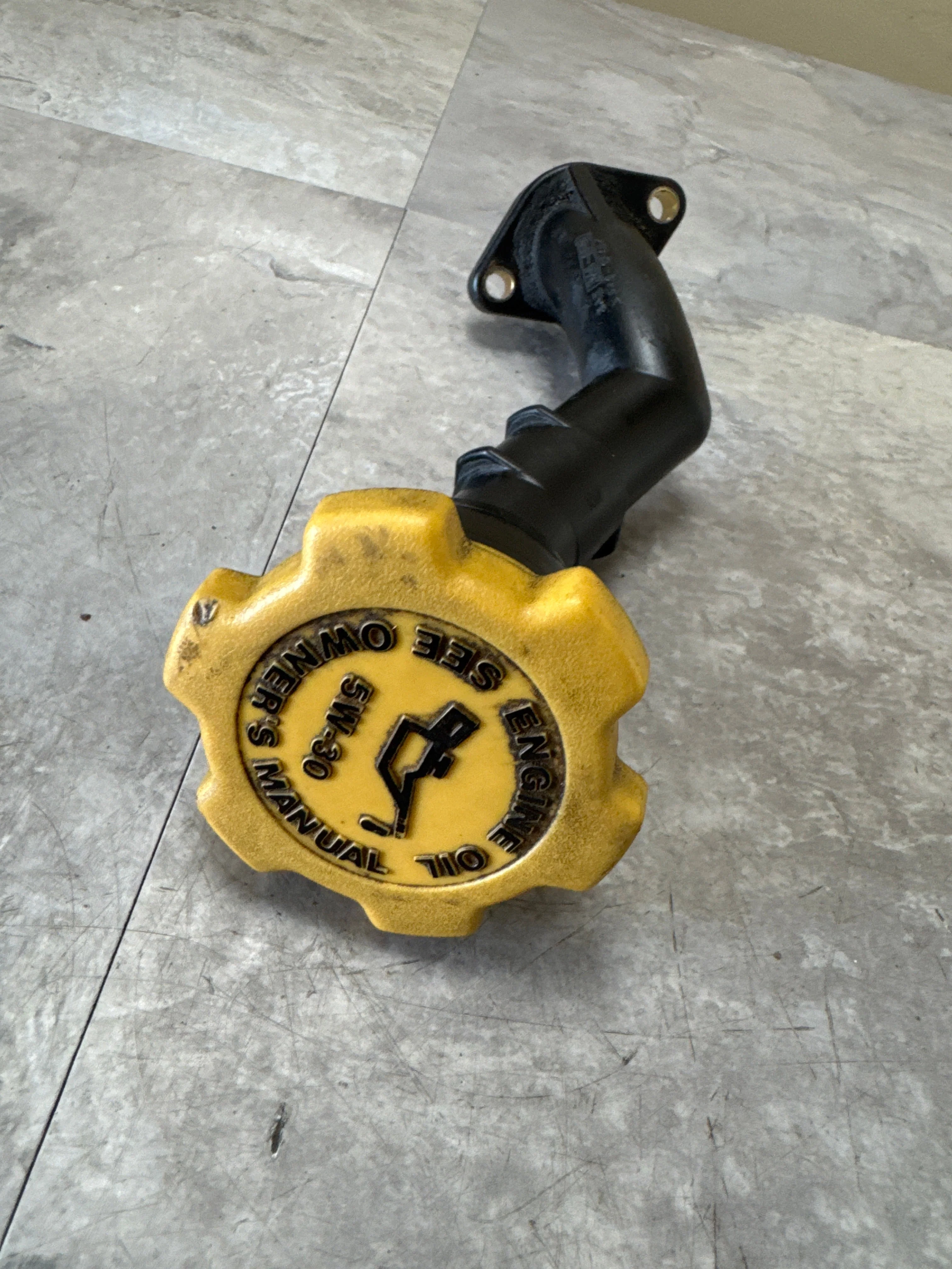 2010-2011 Subaru Legacy OEM 2.5 Oil Filler Neck J3 - Image 4