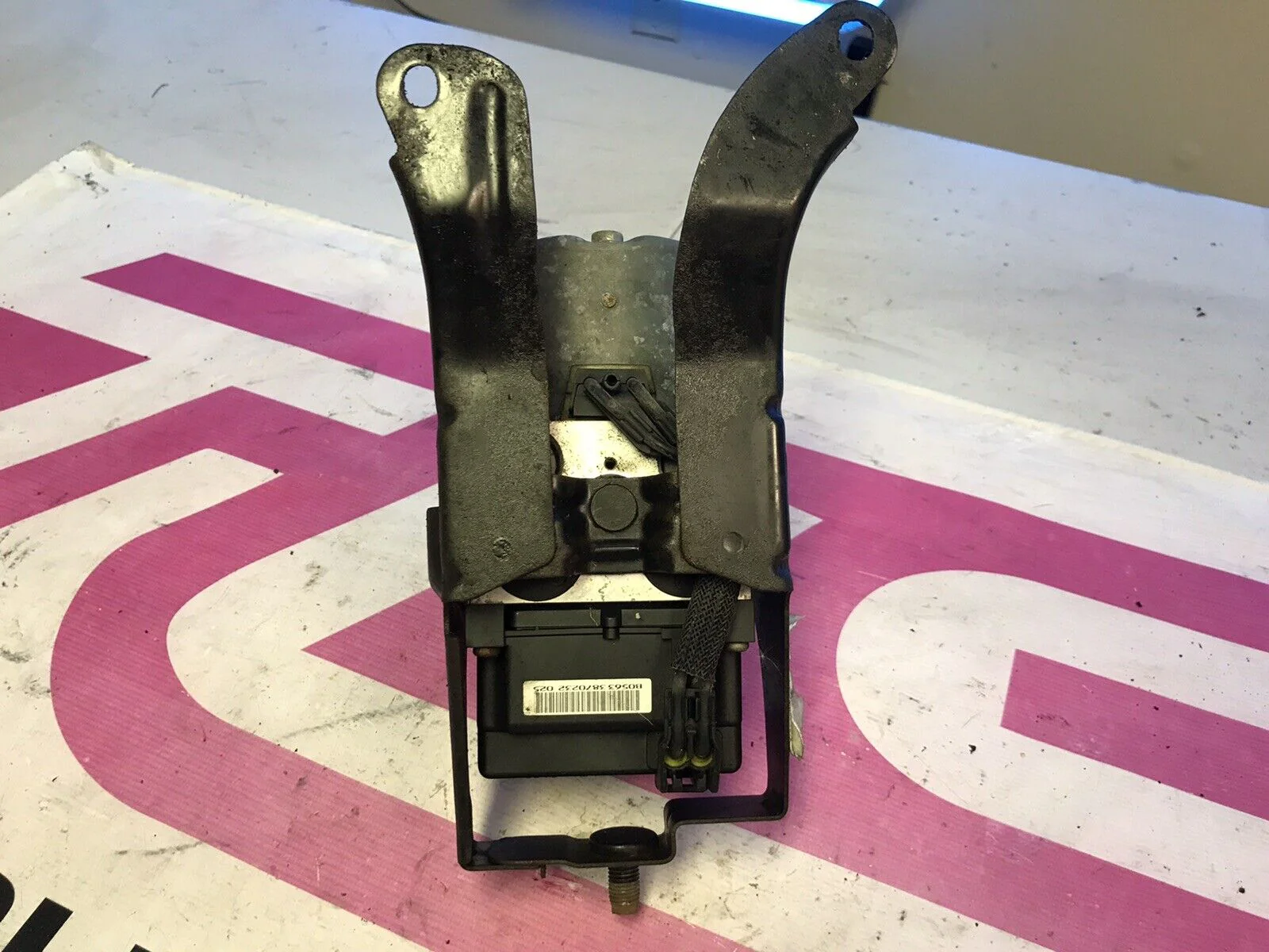 2014 Subaru ABS Pump OEM Wrx/sti - Image 6