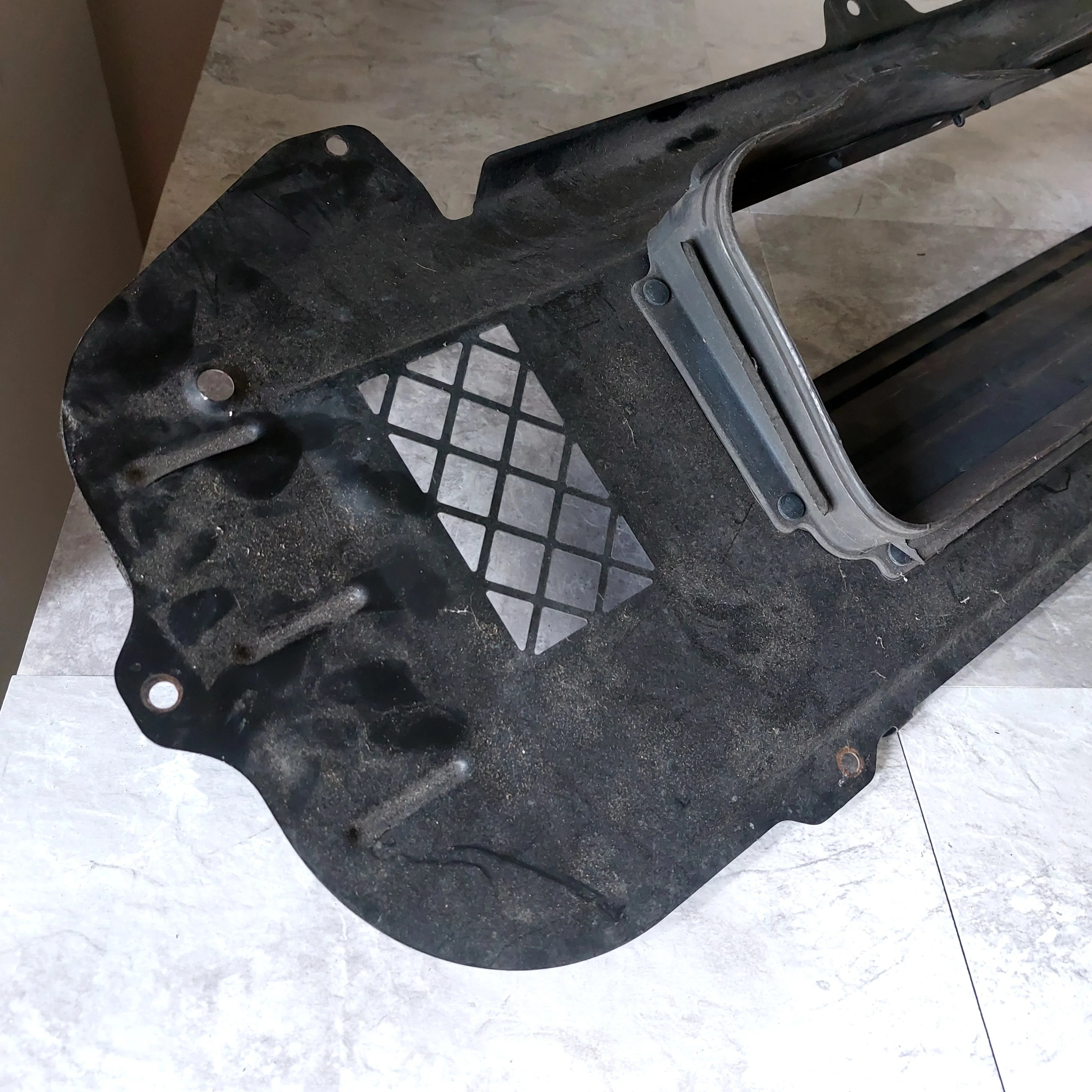 2004-2005 Subaru Impreza WRX Hood OEM Scoop Splitter - Image 7