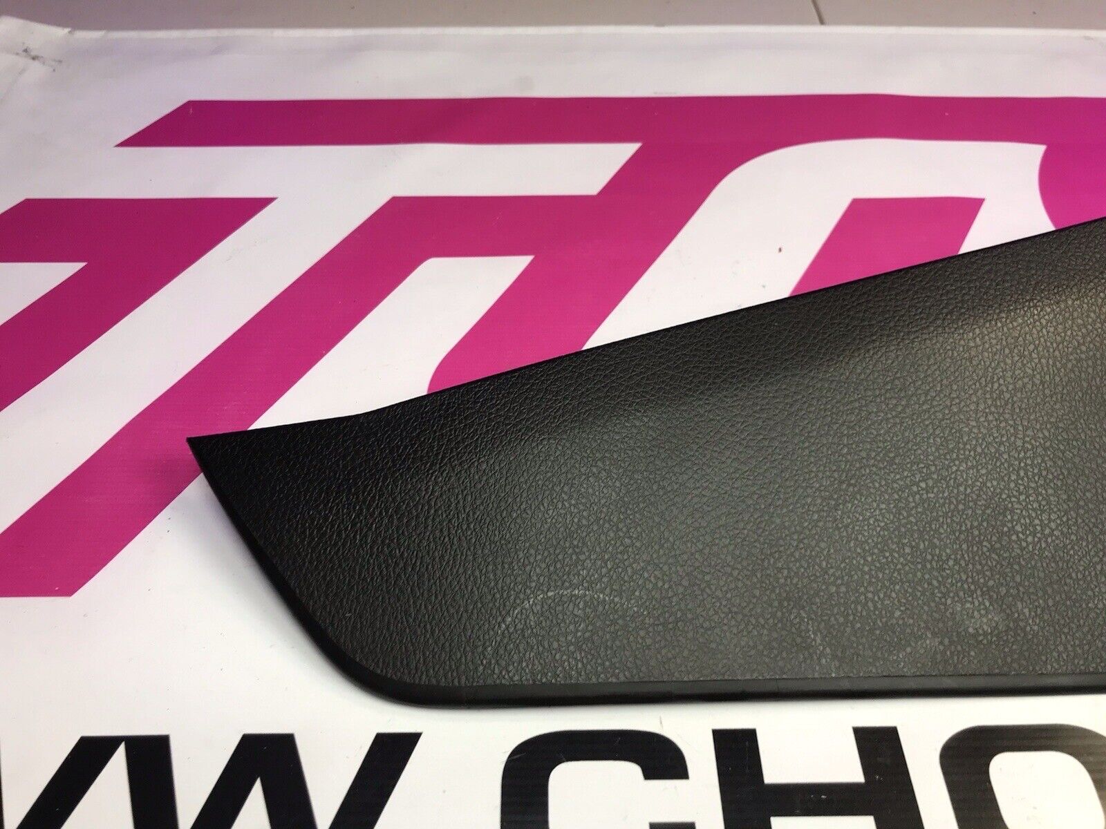 2010-2014 Subaru LH Driver Center OEM Console Trim Legacy/outback - Image 2