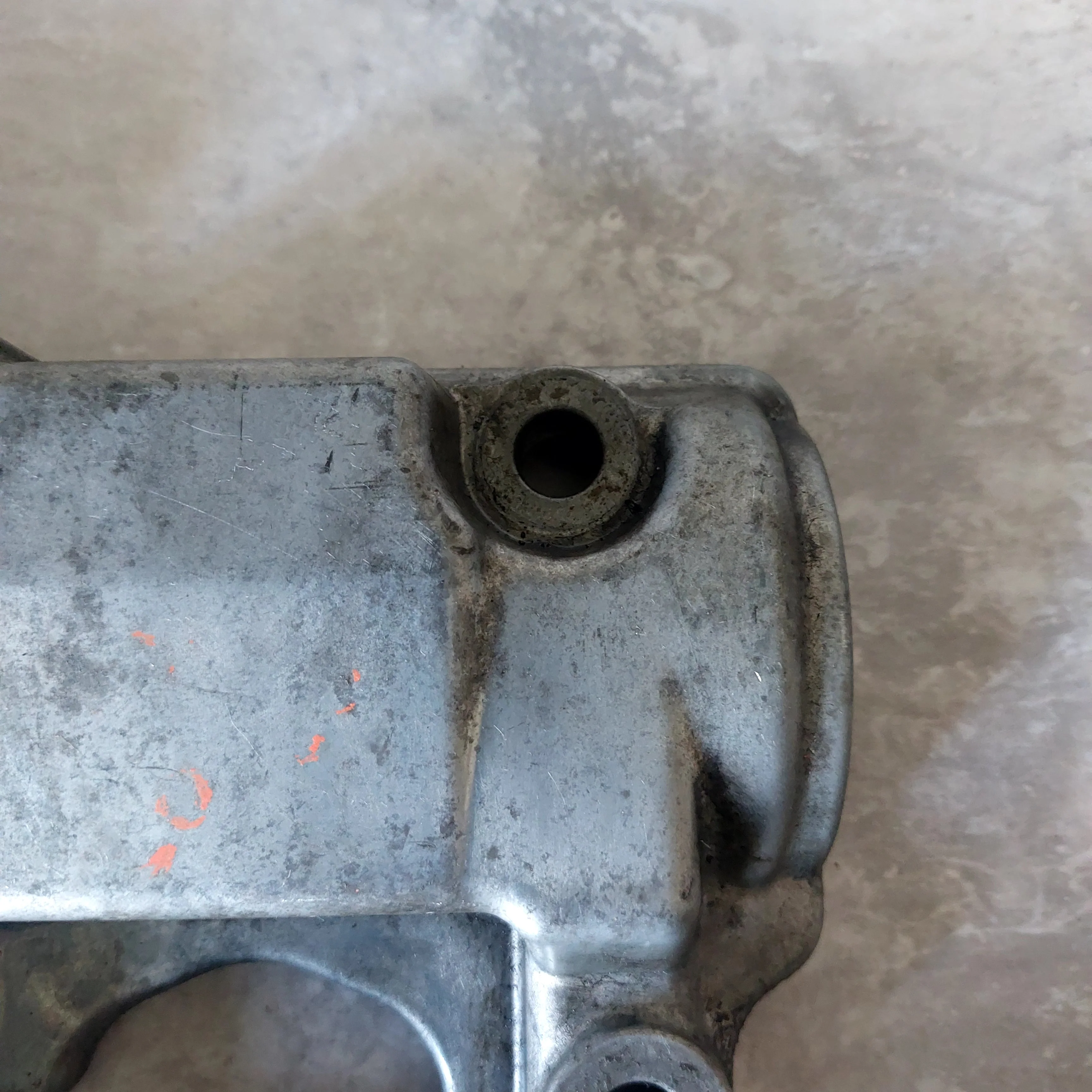 2002-2005 Subaru Impreza WRX RH OEM Pass Side Valve Cover - Image 2