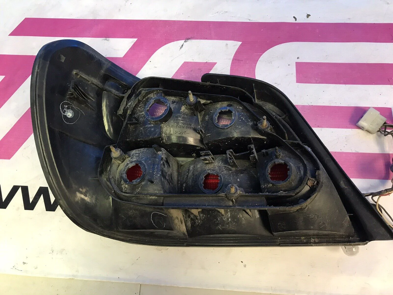 2002-2003 Subaru Impreza WRX RH OEM Side Tail Light Assembly Sedan - Image 4