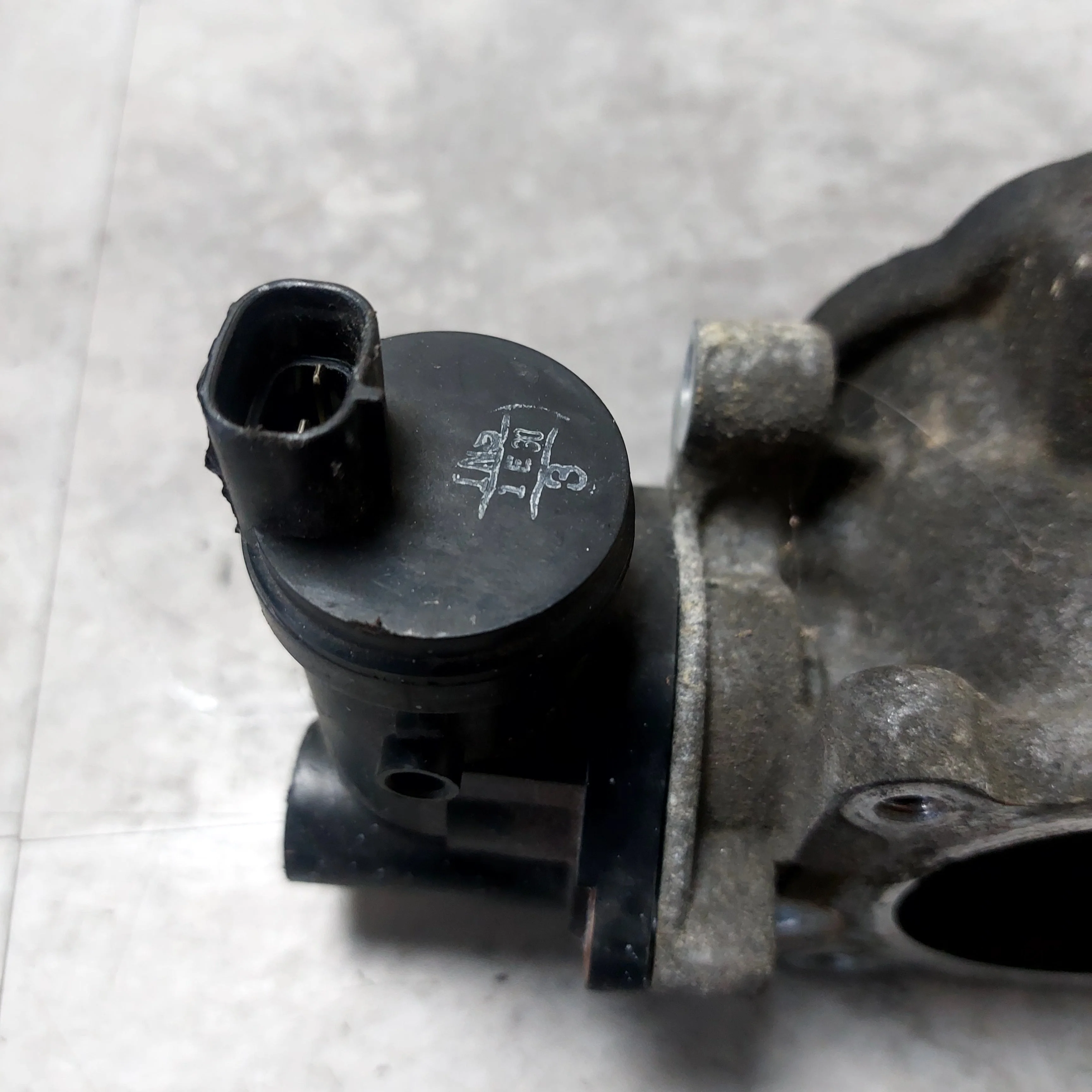 2002-2003 Subaru Impreza WRX Engine OEM Intake Manifold TGV C2 - Image 10